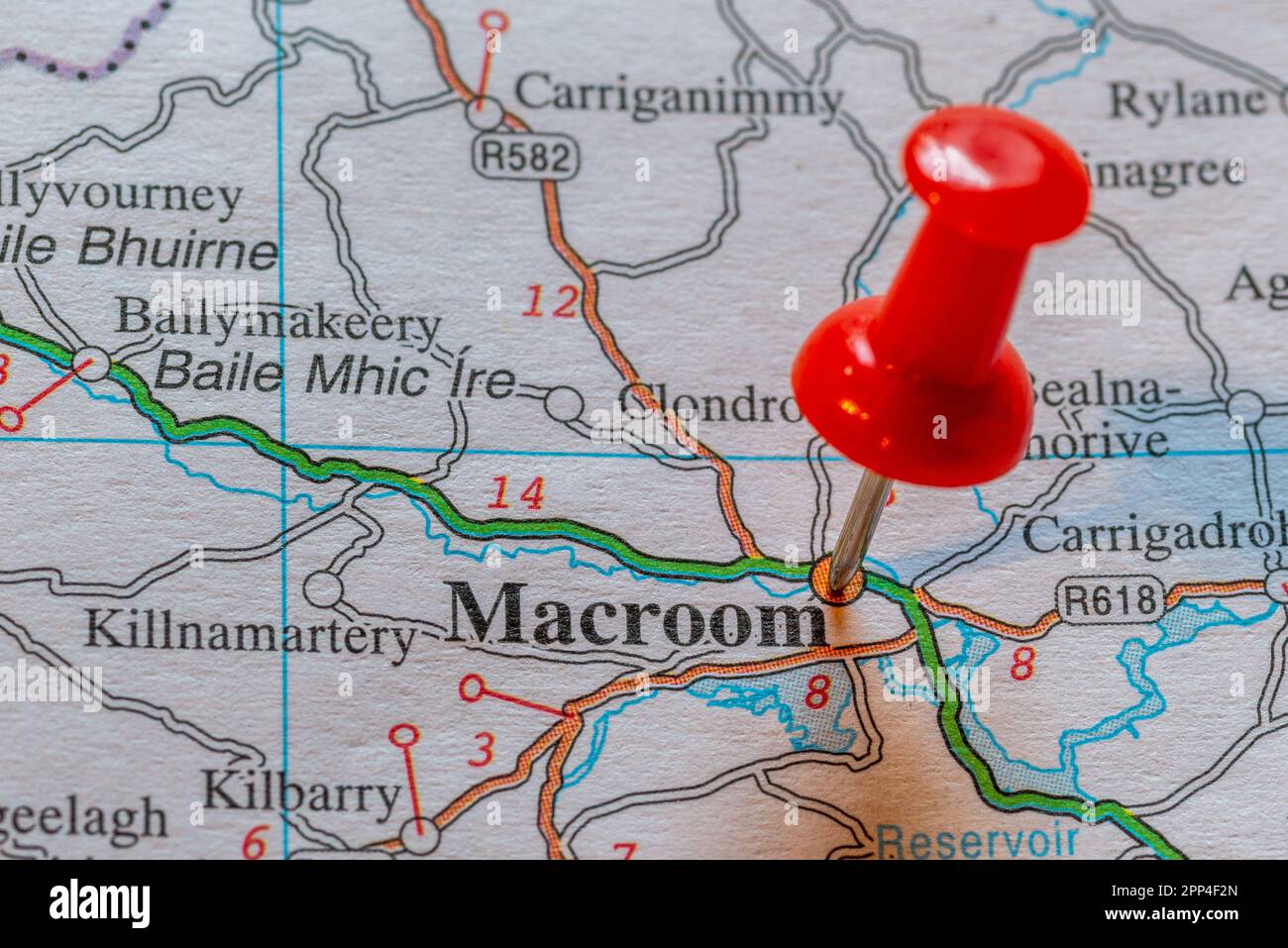 Segnaposto nella mappa che segna Macroom, Irlanda. Foto Stock