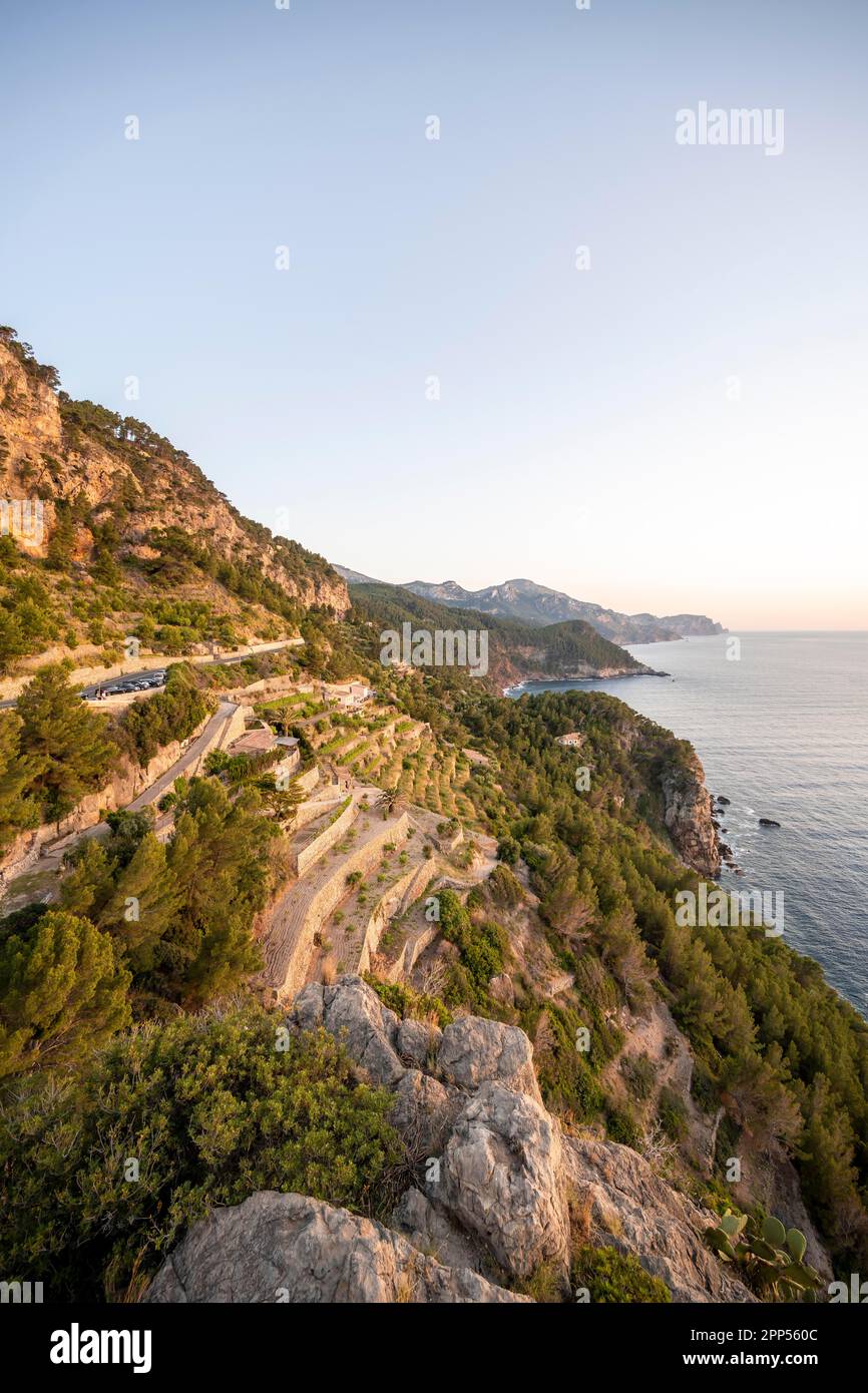 Vista a Torre des Verger, costa, vista mare, Banyalbufar, Maiorca, Isole Baleari, Spagna Foto Stock