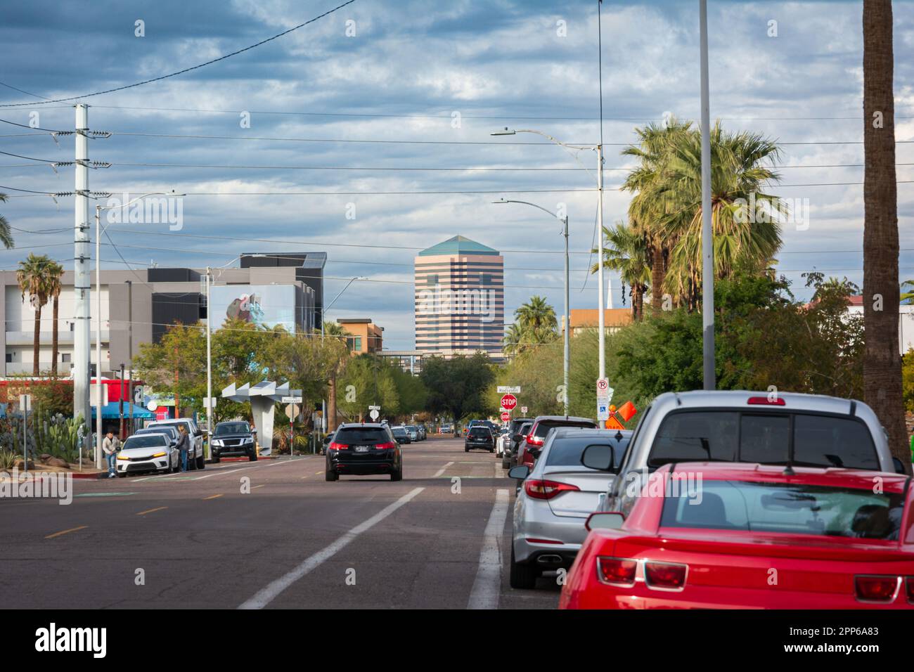 Phoenix, Arizona, USA - 29 Dicembre 2022 : Vista di Roosevelt Street a Phoenix Foto Stock