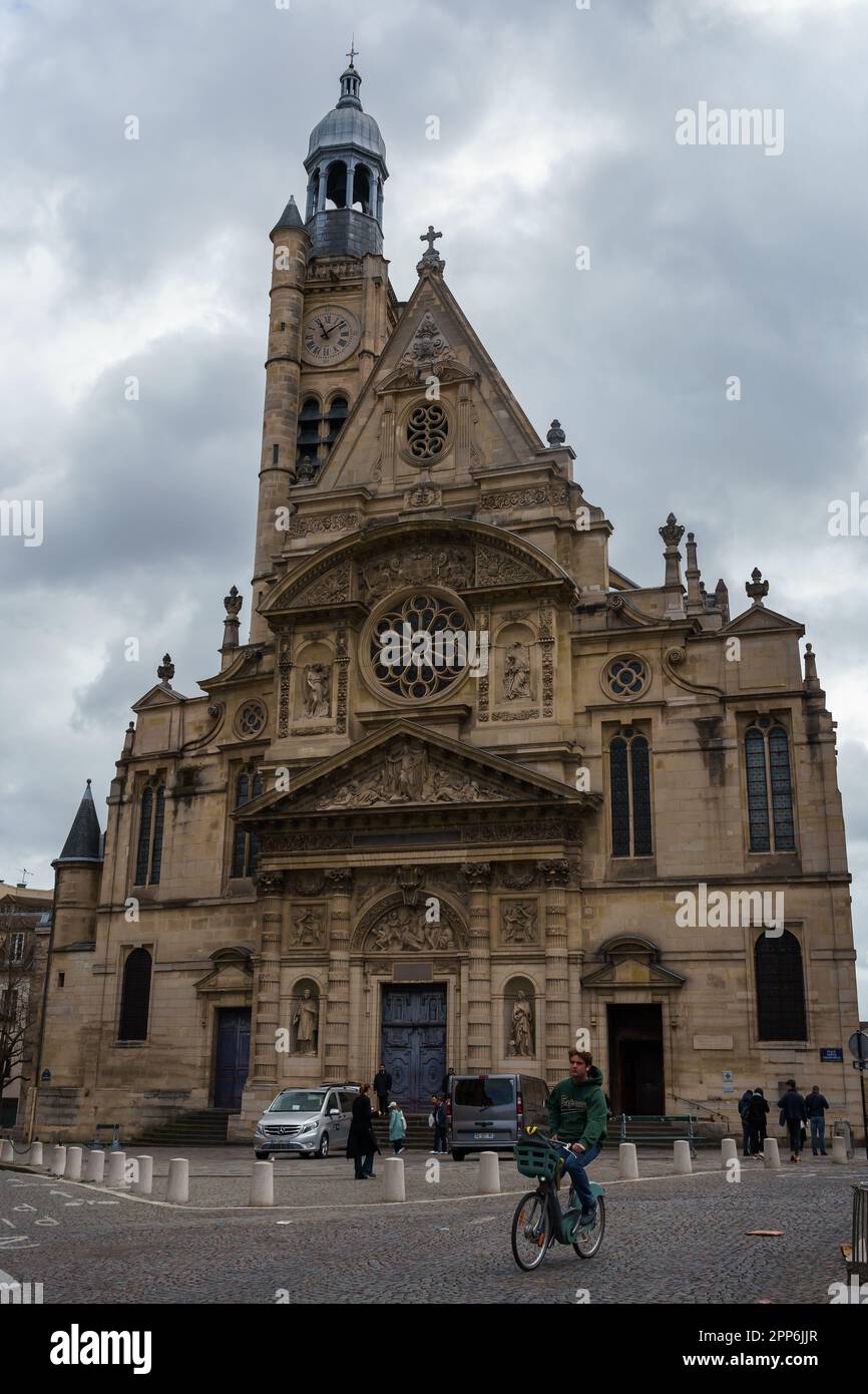 Chiesa di Saint-Etienne-du-Mont a Parigi, Francia. Marzo 24, 2023. Foto Stock