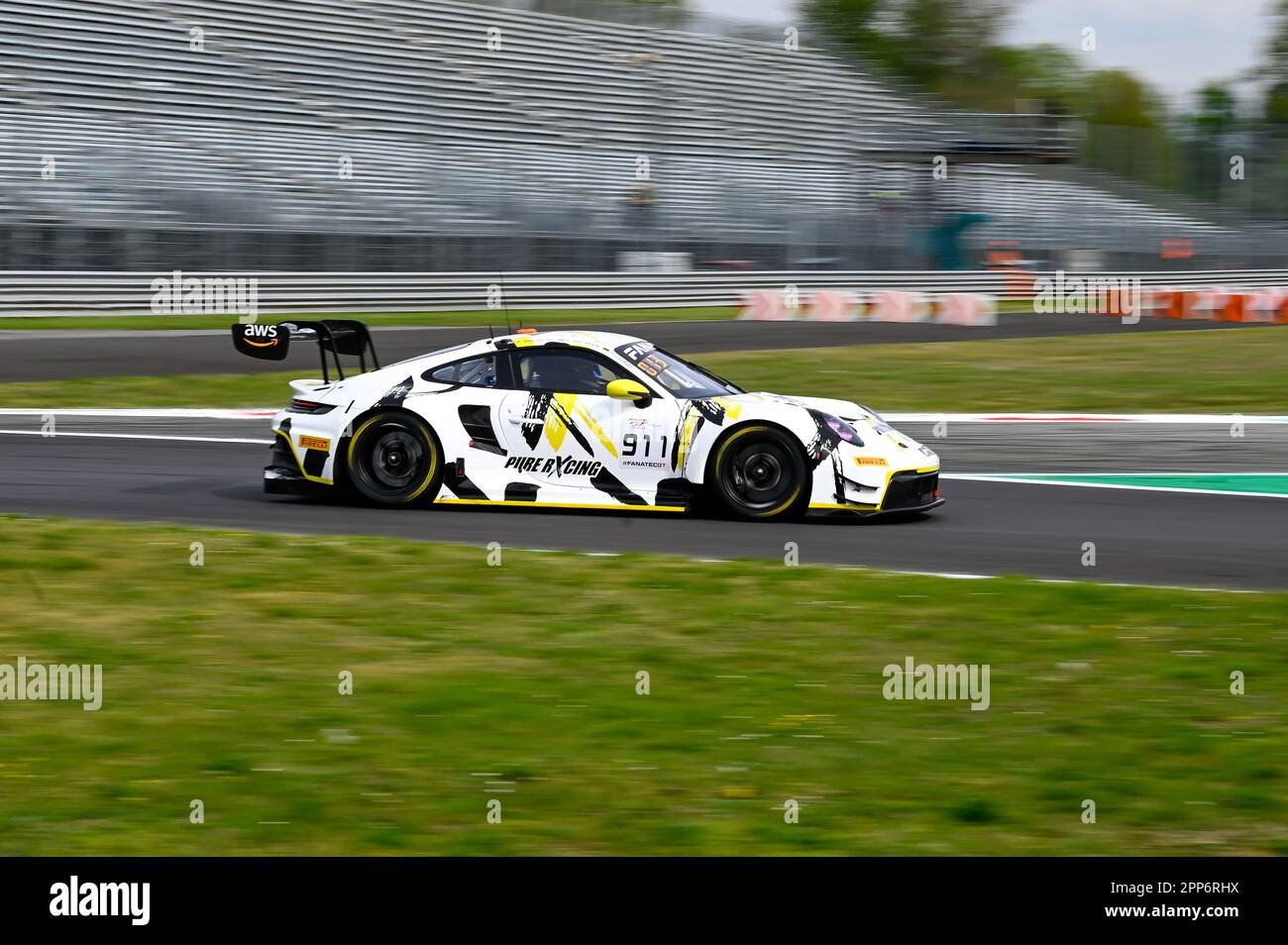 Monza, Italia. 22nd Apr, 2023. Autodromo Nazionale di Monza, Monza, Italia, 22 aprile 2023, Pure Rxcing Aliaksandr Malykhin Joel Sturm Klaus Bachler Porsche 911 GT3 R (992) Bronze durante Fanatec GT World Challenge Europe - Grand Tourism Credit: Live Media Publishing Group/Alamy Live News Foto Stock