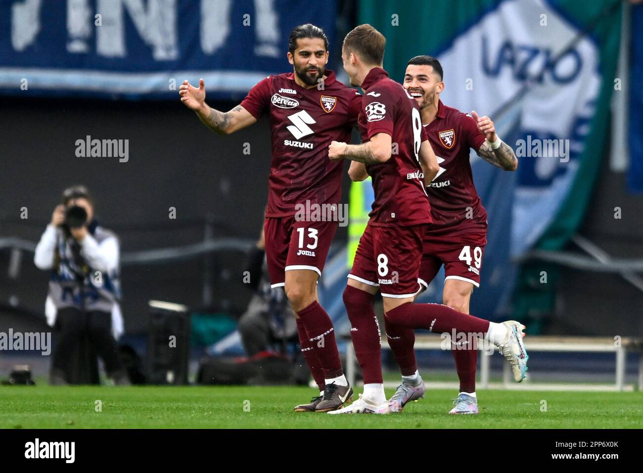 Roma, Italia. 22nd Apr, 2023. Ivan Ilic di Torino FC (c) festeggia con Ricardo Rodriguez e Nemanja Radonjic dopo aver segnato il gol del 0-1 durante la Serie Una partita di calcio tra SS Lazio e Torino FC allo stadio Olimpico di Roma (Italia), il 22th aprile 2023. Credit: Insidefoto di andrea staccioli/Alamy Live News Foto Stock