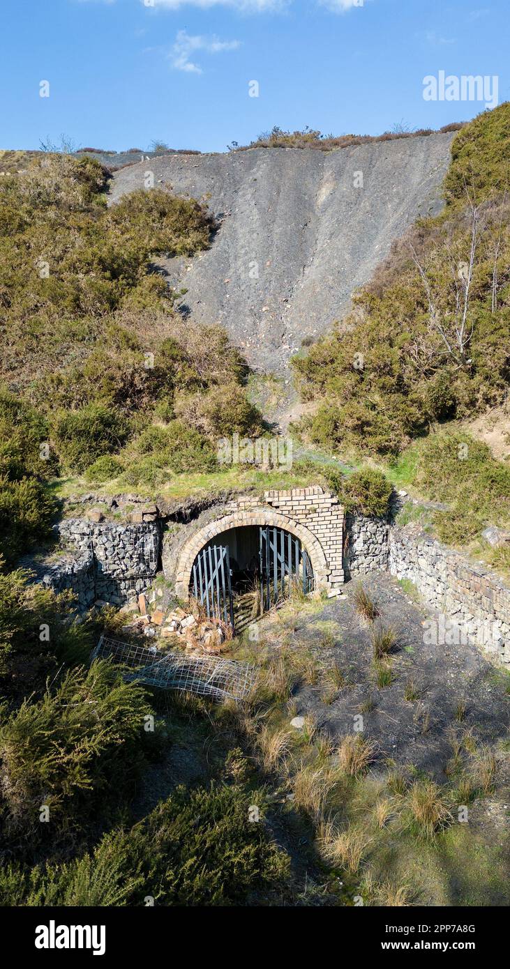 Portale della miniera meridionale per Pwll Du tunnel, Blaenavon, patrimonio mondiale dell'umanità, Galles, Regno Unito Foto Stock