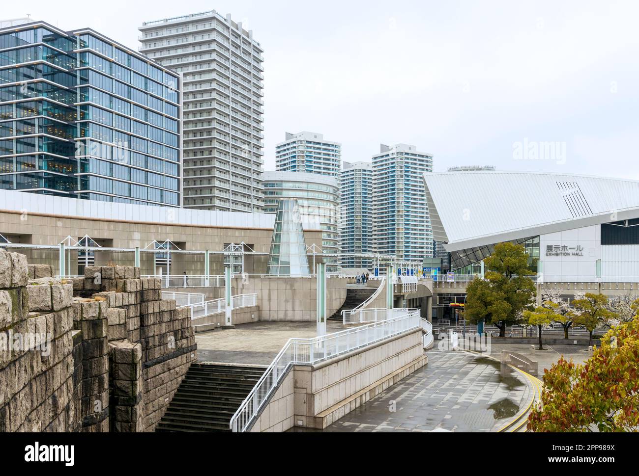 Vista panoramica del porto di Yokohama vicino a Tokyo, Giappone Foto Stock