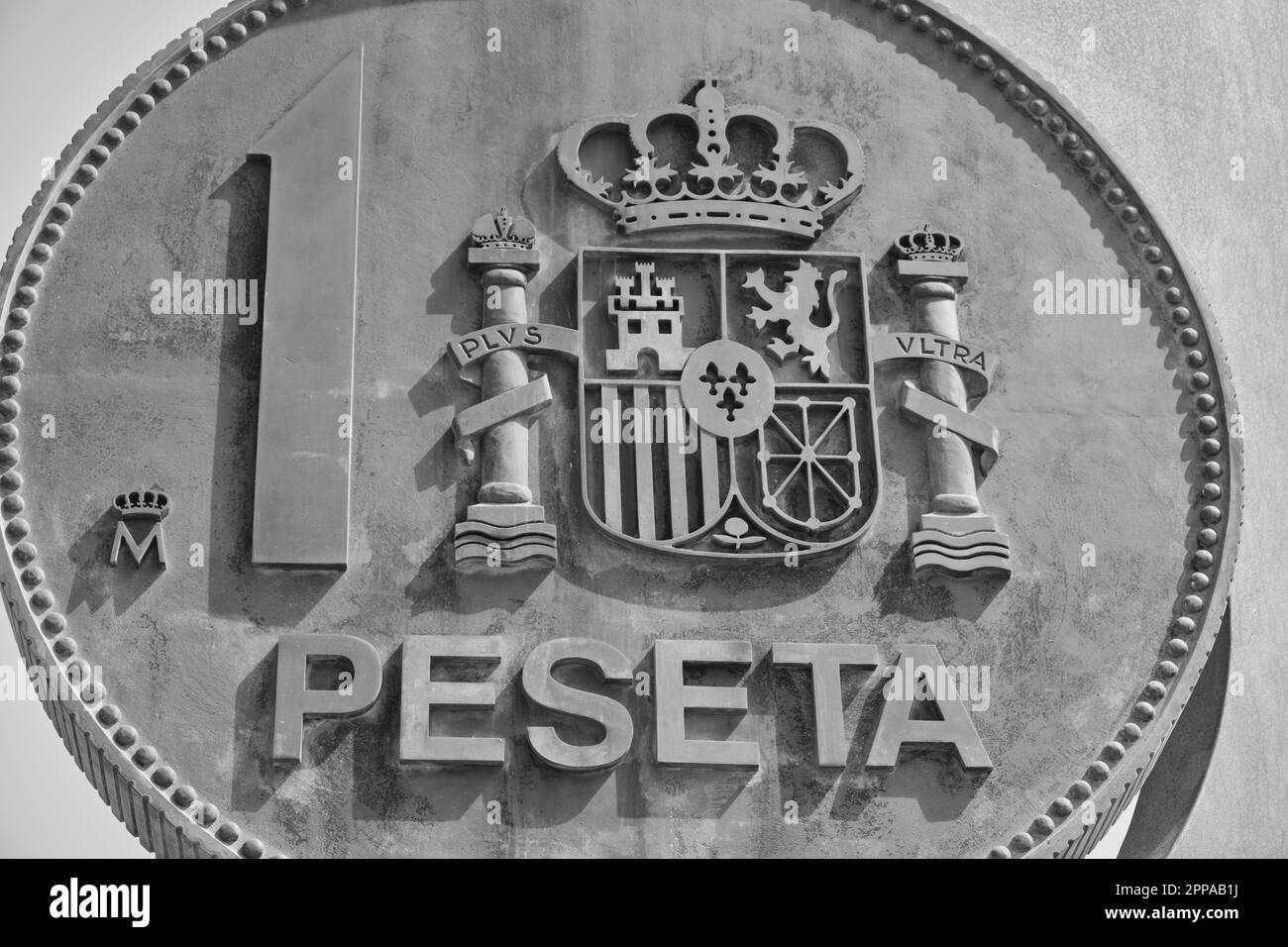 Monumento alla Peseta. Los Boliches, Fuengirola, provincia di Málaga, Spagna. Foto Stock