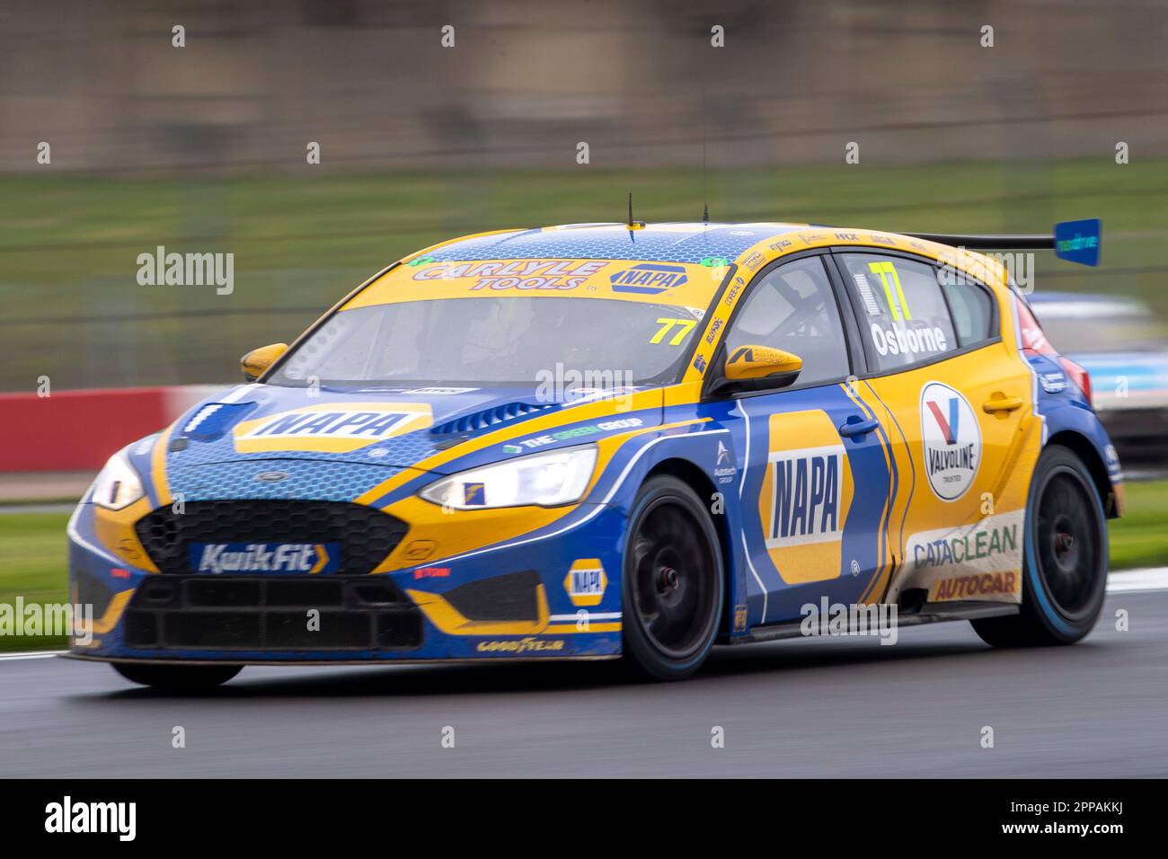 Donington Park, Castle Donington, Leicestershire, Regno Unito. 23rd aprile 2023; Donington Park, Castle Donington, Leicestershire, Inghilterra: Kwik Fit British Touring Car Championship; Sam Osborne nella sua NAPA Racing UK Ford Focus ST Credit: Action Plus Sports Images/Alamy Live News Credit: Action Plus Sports Images/Alamy Live News Foto Stock