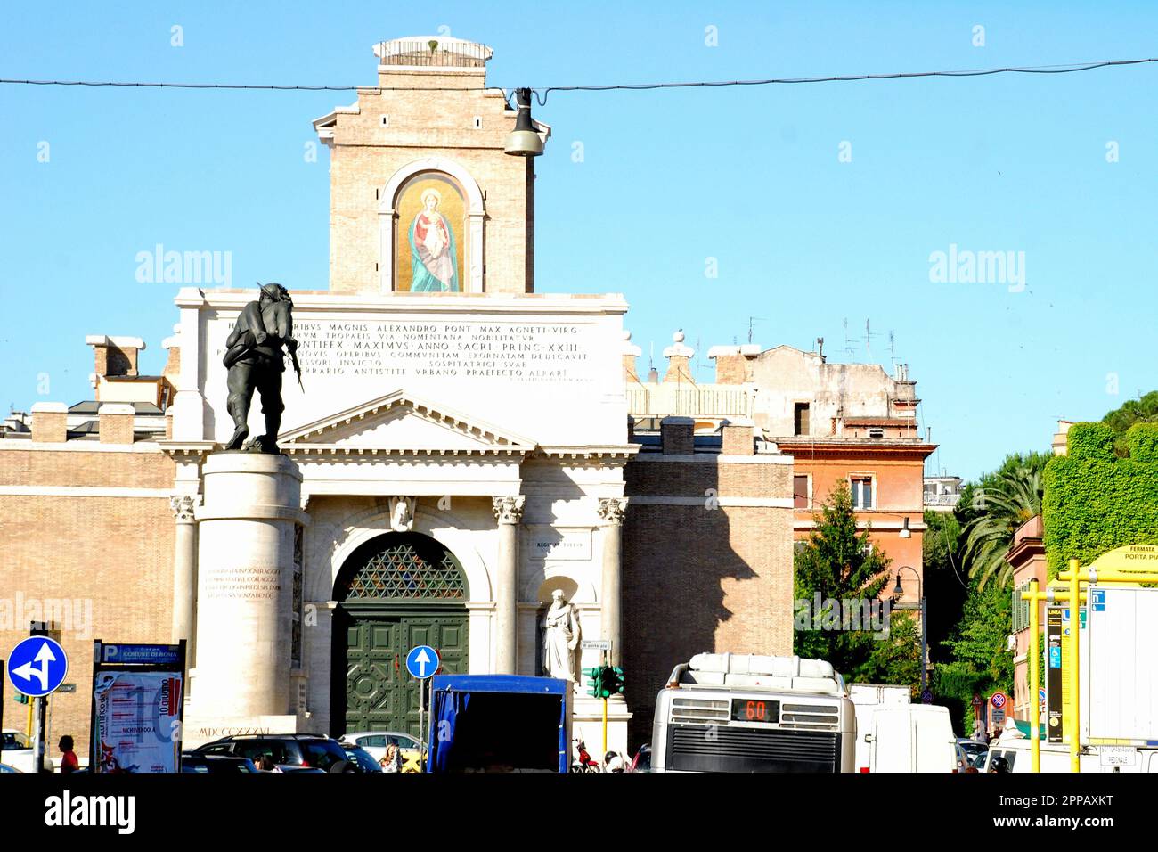 Antichi edifici decorativi e strutture a Roma, Italia, Europa Foto Stock