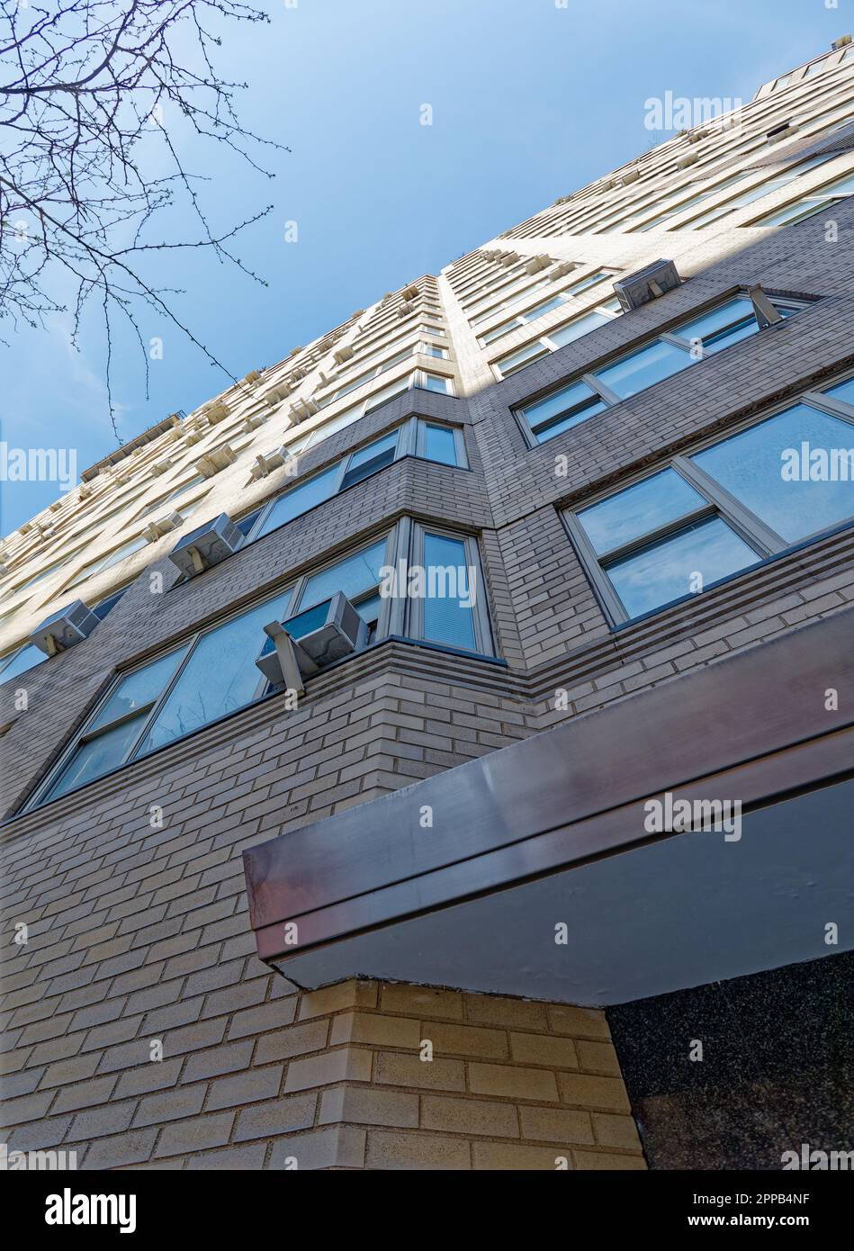 Il 30 Park Avenue è un edificio residenziale progettato da Emery Roth & Sons, situato nella East 36th Street, nella Murray Hill di Manhattan. Foto Stock