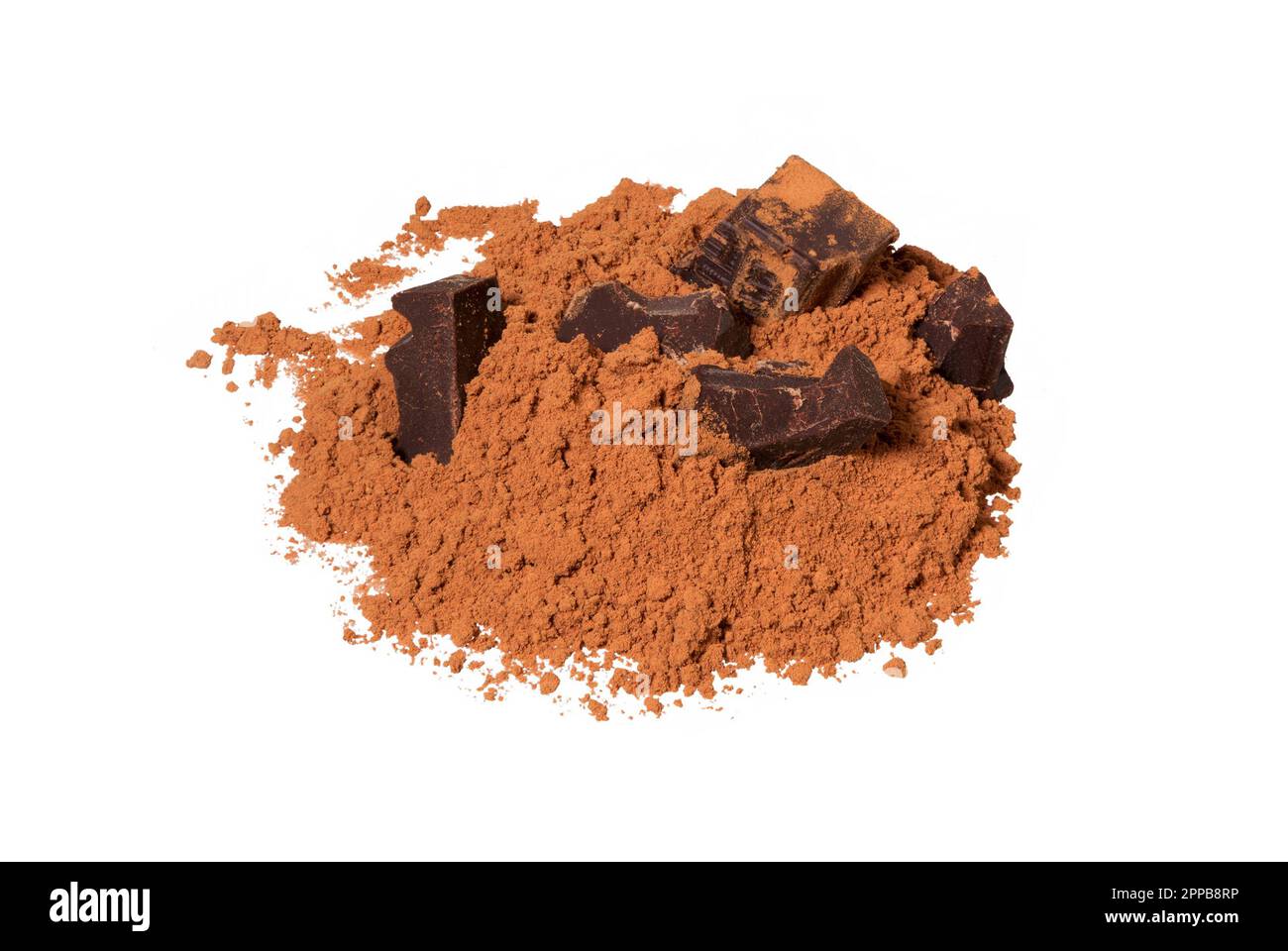 Barrette di cioccolato con polvere di cacao in pelo isolato su fondo bianco Foto Stock