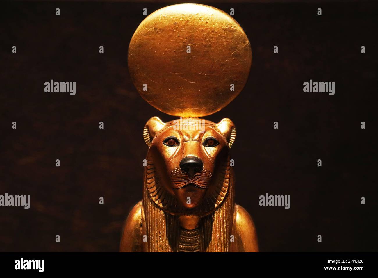 Statua di Sekhmet dalla tomba di Tutankhamon Foto Stock