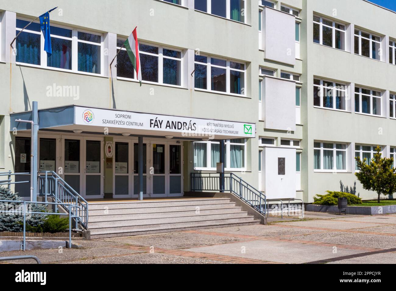 Fay Andras Soproni Szakkepzesi Centrum (Centro tecnico secondario di Collage) davanti, Sopron, Ungheria Foto Stock
