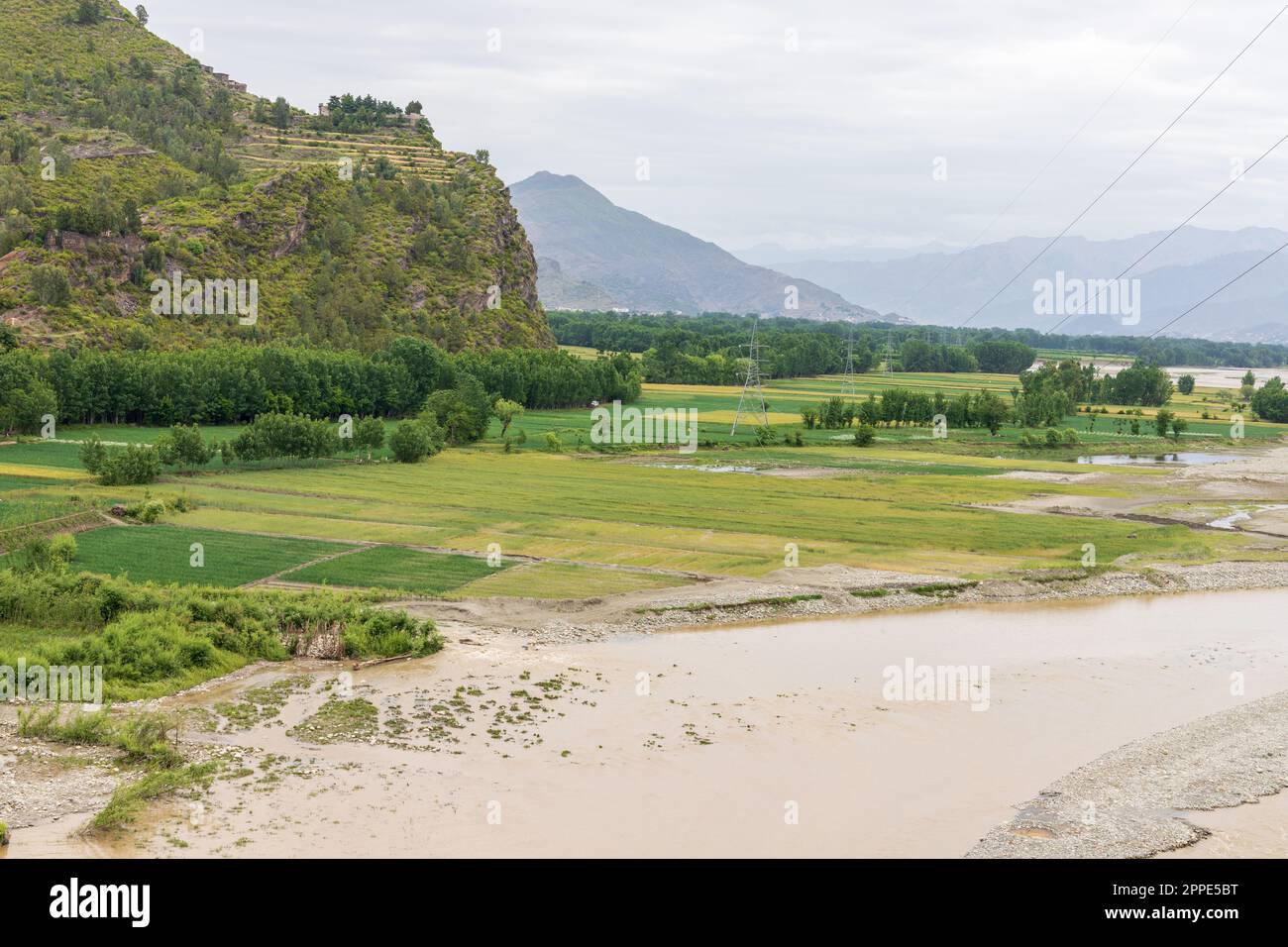 Veduta aerea di una bella valle nella valle di Swat, Pakistan Foto Stock