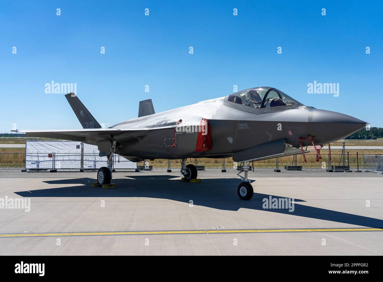BERLINO, GERMANIA - 23 GIUGNO 2022: Caccia multirole stealth Lockheed Martin F-35 Lightning II. Mostra Ila Berlin Air Show 2022 Foto Stock