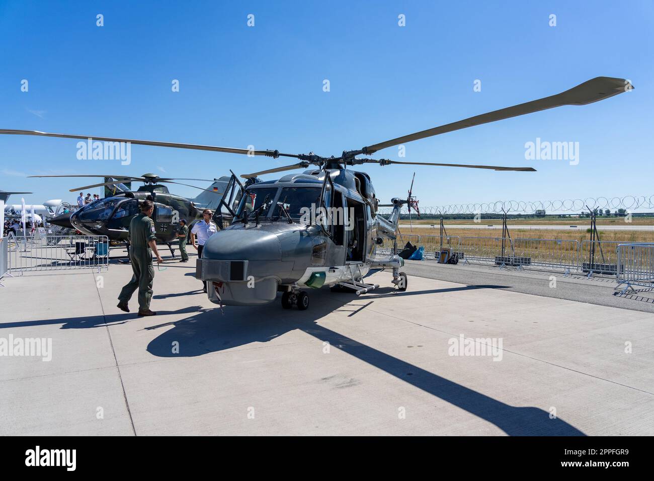BERLINO, GERMANIA - 23 GIUGNO 2022: Elicottero militare multiuso Westland Mk88A Sea Lynx. Mostra Ila Berlin Air Show 2022 Foto Stock