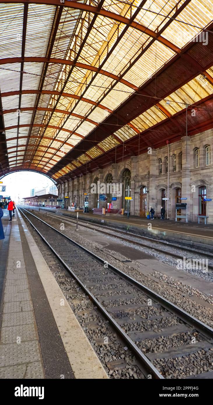 Beauty Modern Glasses, stazione ferroviaria di Strasburgo in francia. Foto Stock