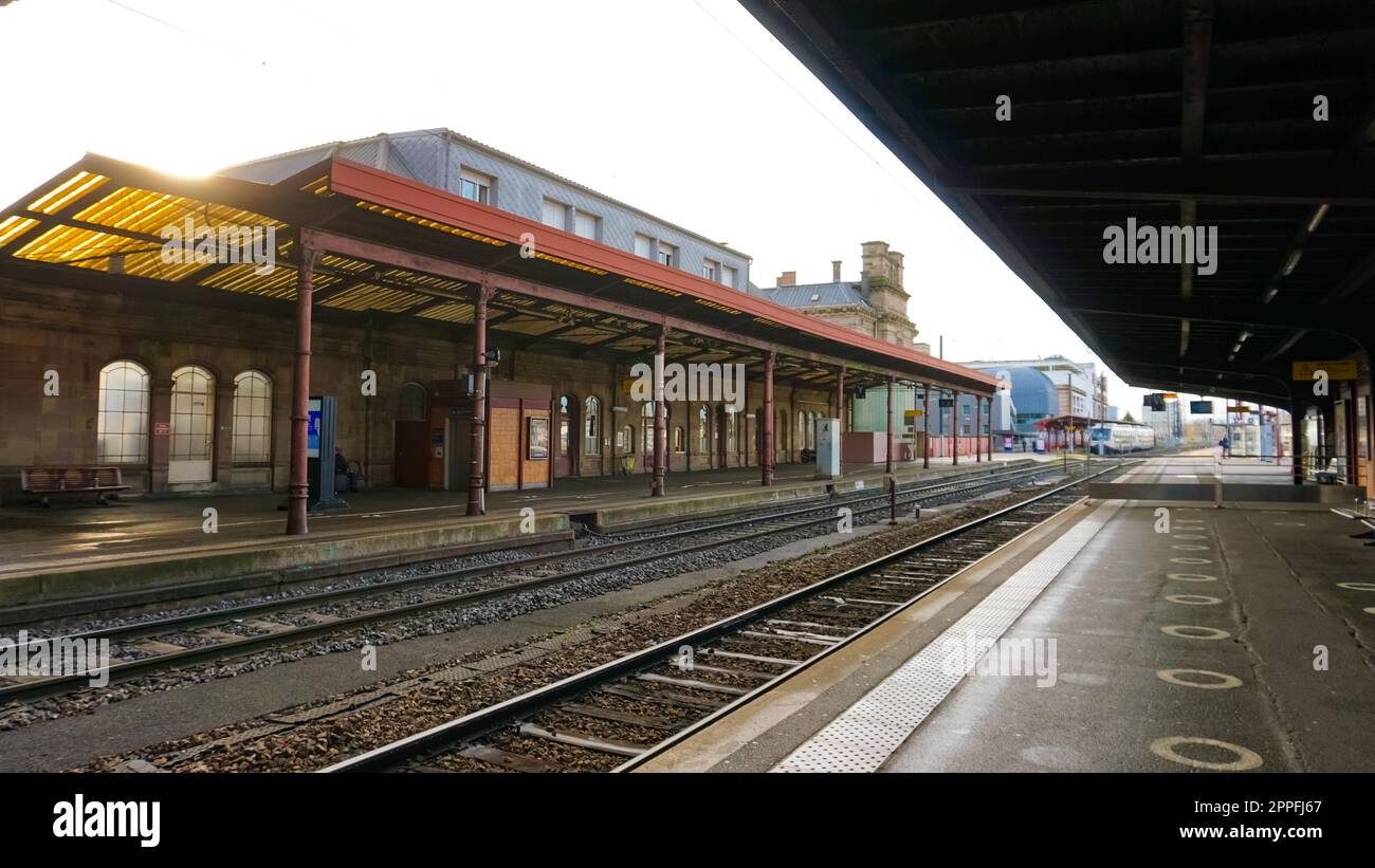 Beauty Modern Glasses, stazione ferroviaria di Strasburgo in francia. Foto Stock