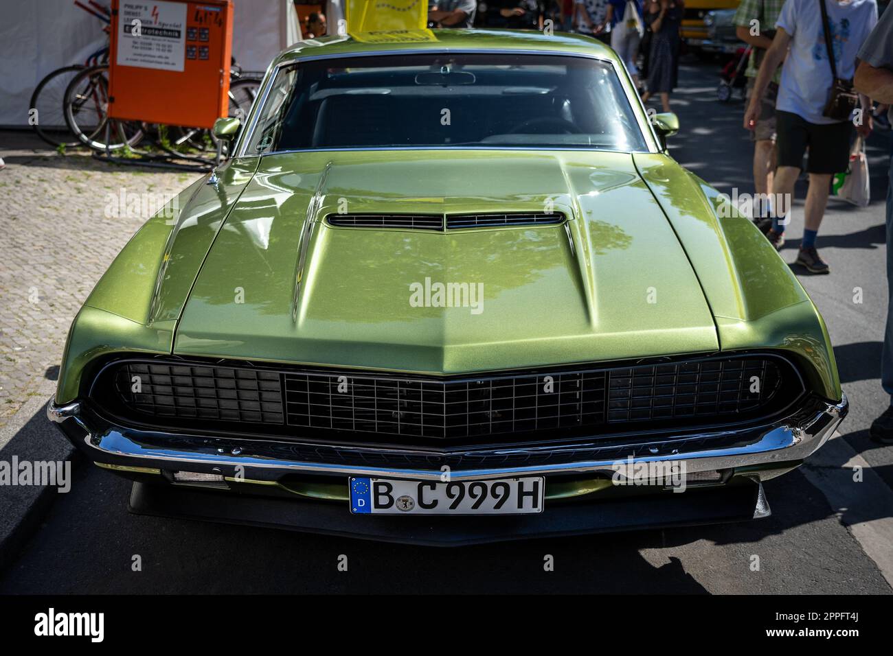 BERLINO - 18 GIUGNO 2022: Muscle car Ford Torino GT, 1970. Classic Days Berlino. Foto Stock