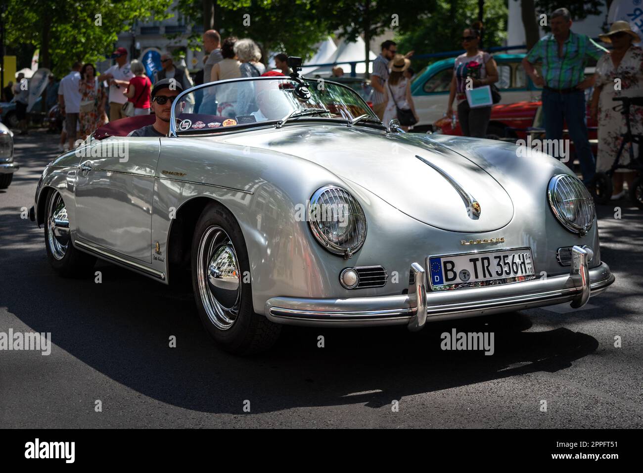 BERLINO - 18 GIUGNO 2022: Vettura sportiva Porsche 356. Classic Days Berlino. Foto Stock