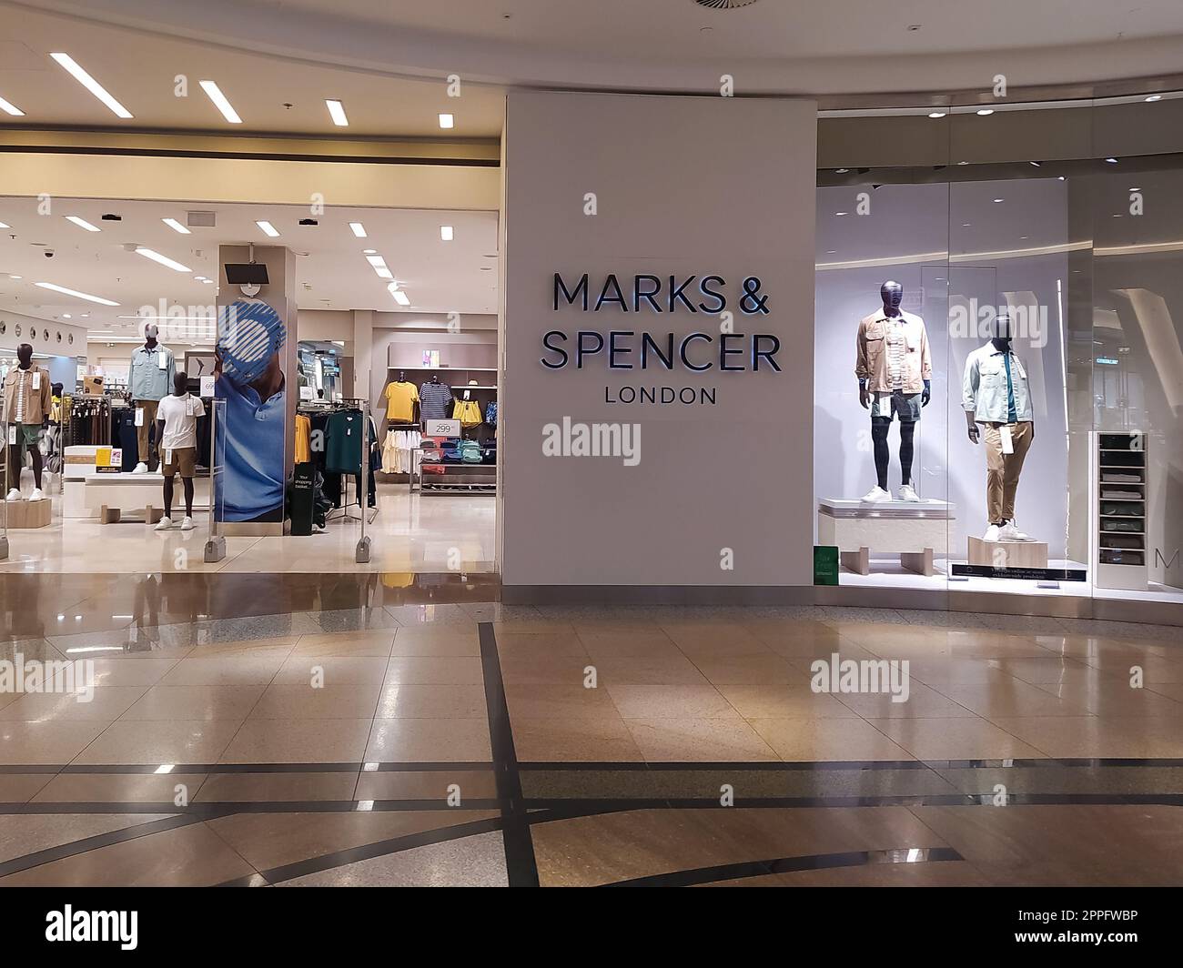Negozio Marks and Spencer a Praga, repubblica Ceca Foto Stock