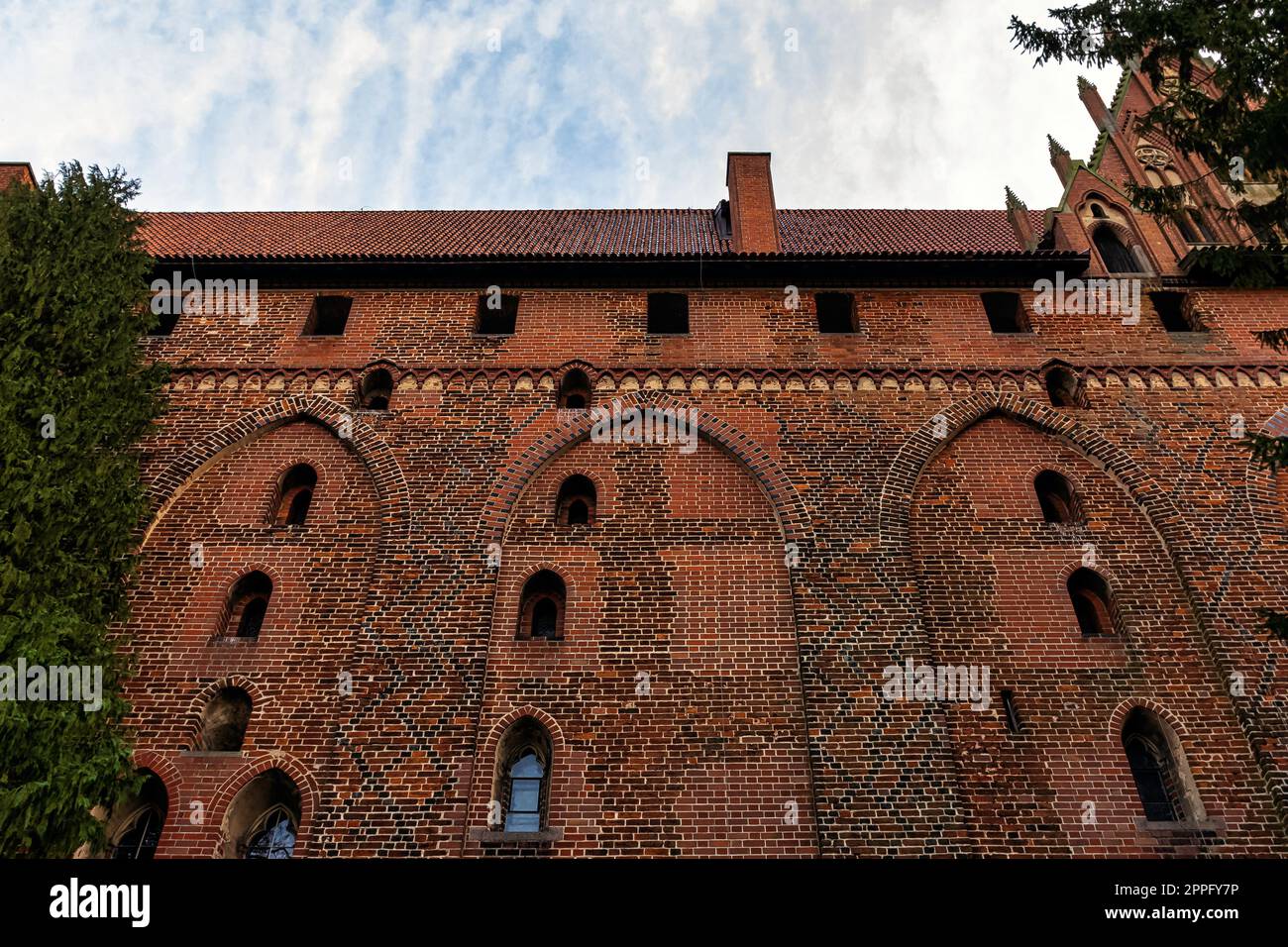 Castello dell'Ordine Teutonico a Malbork - il più grande castello del mondo per area terrestre a Malbork, Pomerania, Polonia Foto Stock