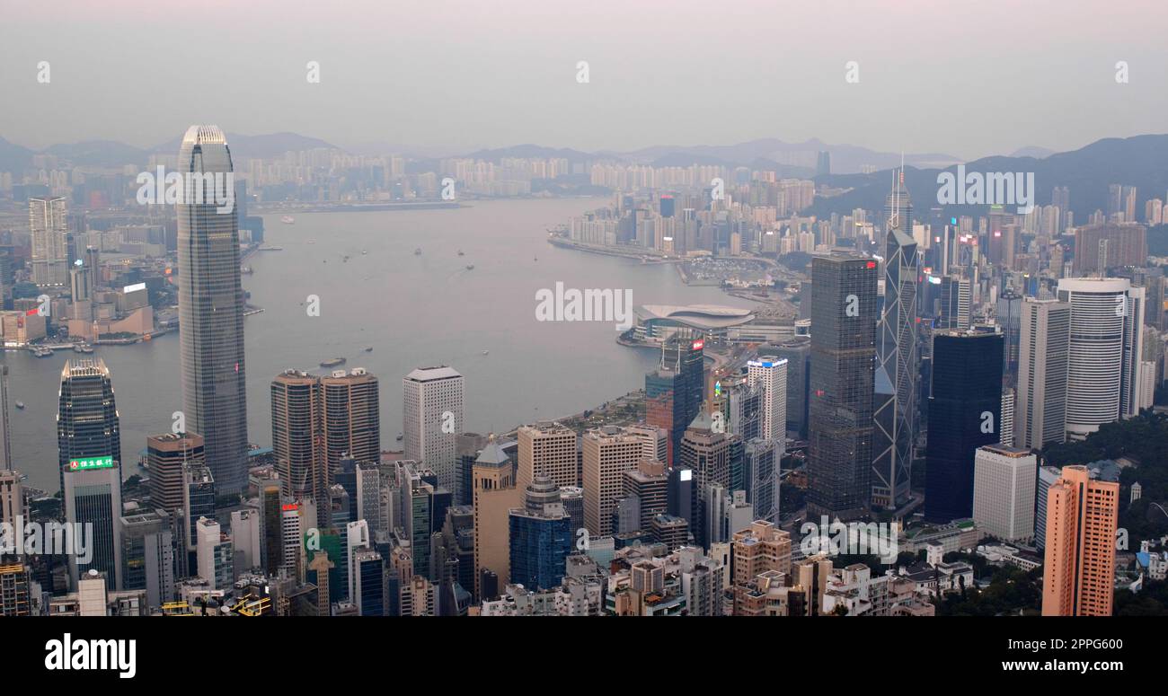 Centrale, Hong Kong 05 ottobre 2019: Città di Hong Kong al tramonto Foto Stock