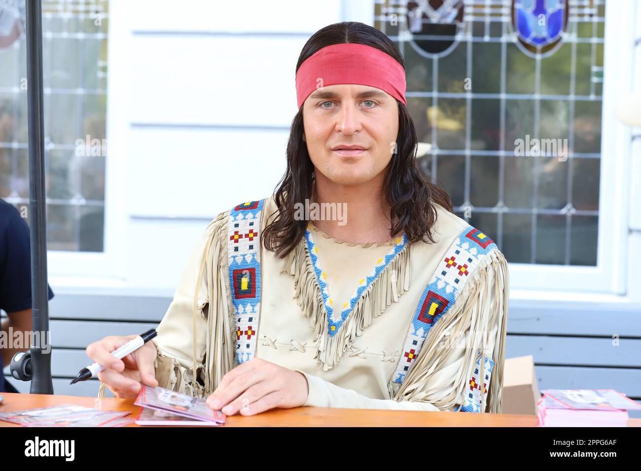 Alexander Klaws, sessione autografa del Karl May Festival, zona pedonale, Bad Segeberg, 06.08.2022 Foto Stock