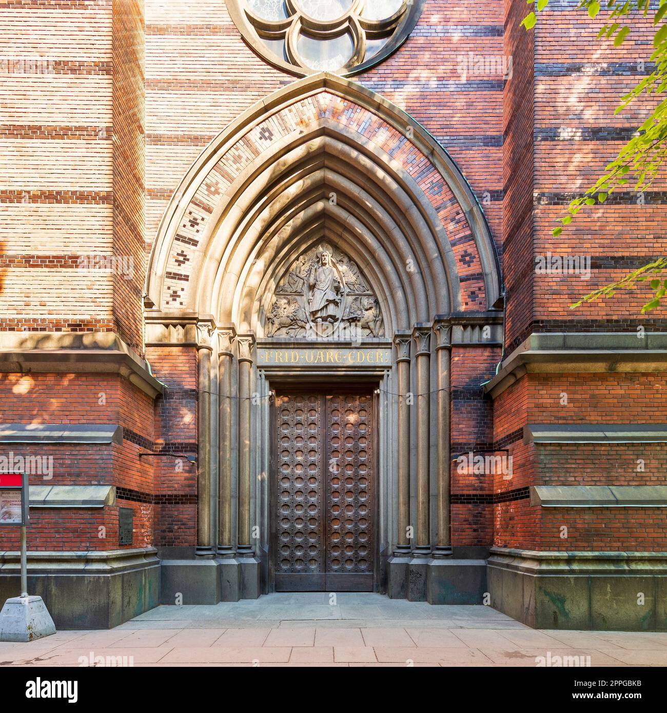 Ingresso della chiesa di Santa chiara, chiesa di Klara, svedese: Klara kyrka, situata nell'area di Klara, Norrmalm, Stoccolma, Svezia Foto Stock