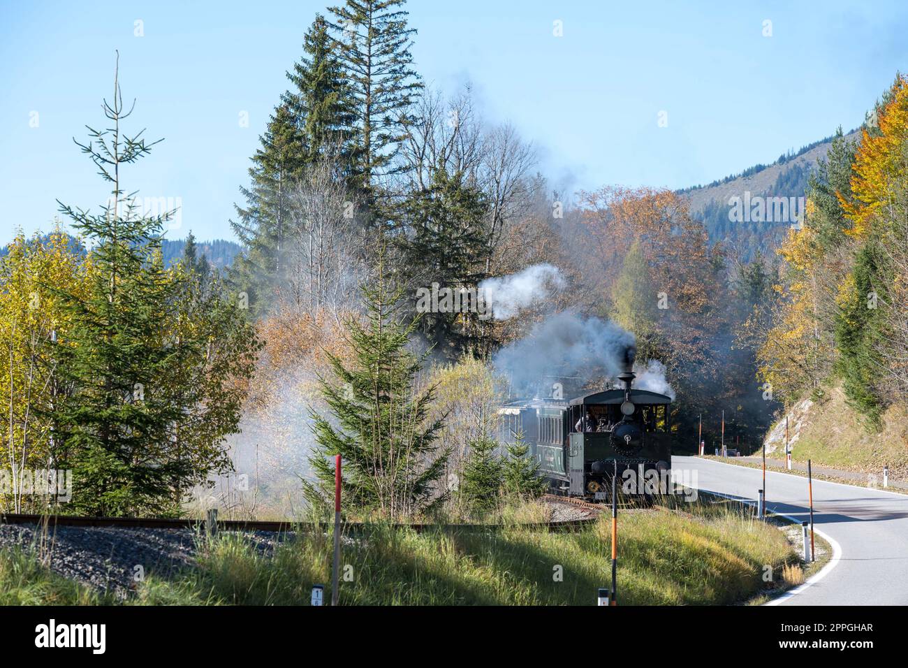 Con la locomotiva a vapore da Mariazell al lago Erlauf Foto Stock