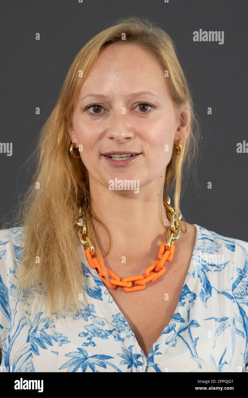 Anna-Maria Seifert (CEO Berlin Photo Week) alla conferenza stampa di avvio IFA 2022 presso la Casa Marshall. Foto Stock