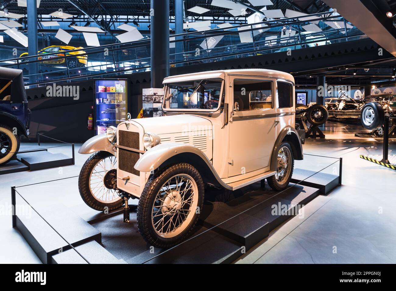 BMW 3-15PS typ DA4 - Classic auto retrò. Museo del motore di riga. Riga, Lettonia, 17 agosto 2022. Foto Stock