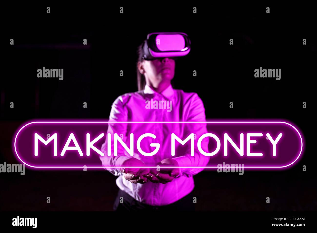 Scrittura che mostra il testo fare soldi. Approccio aziendale dando la possibilità di realizzare un profitto guadagnare sostegno finanziario Foto Stock