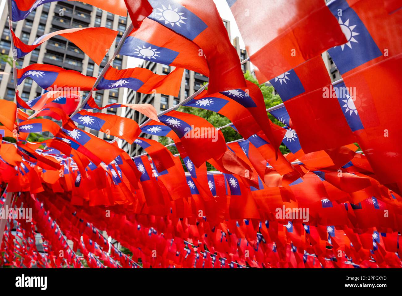 Bandiera nazionale di Taiwan che sventolano all'aperto Foto Stock