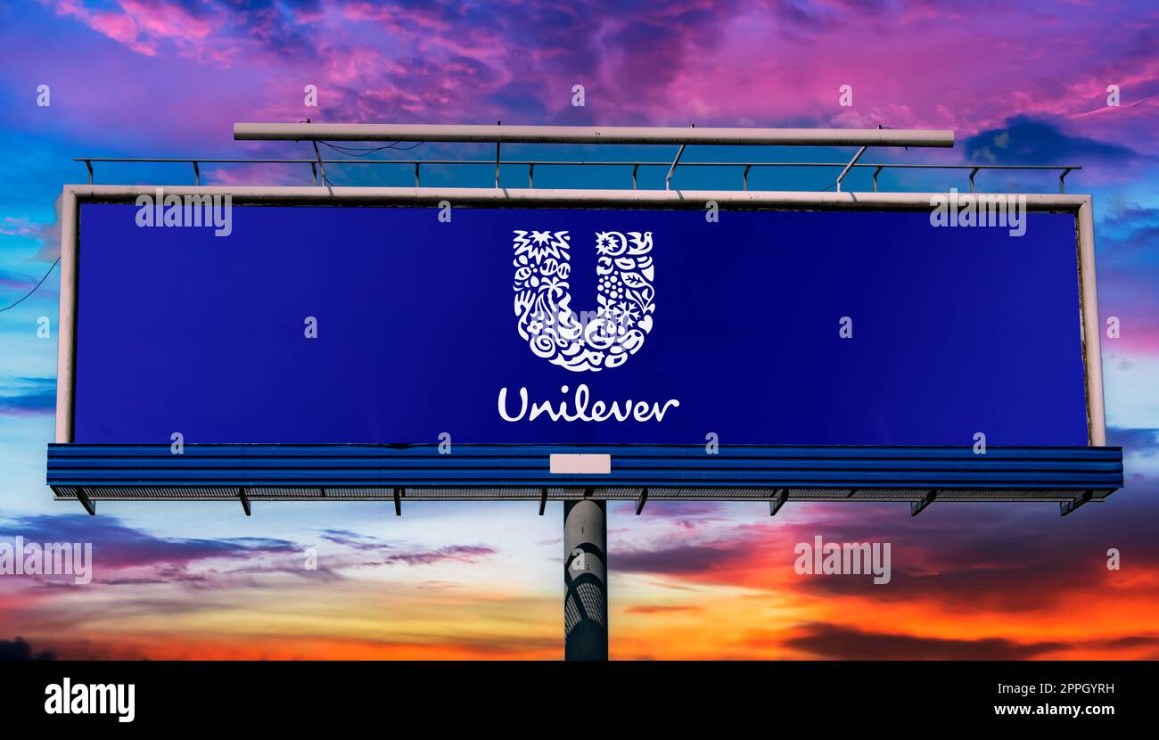 Cartellone pubblicitario con il logo di Unilever Foto Stock