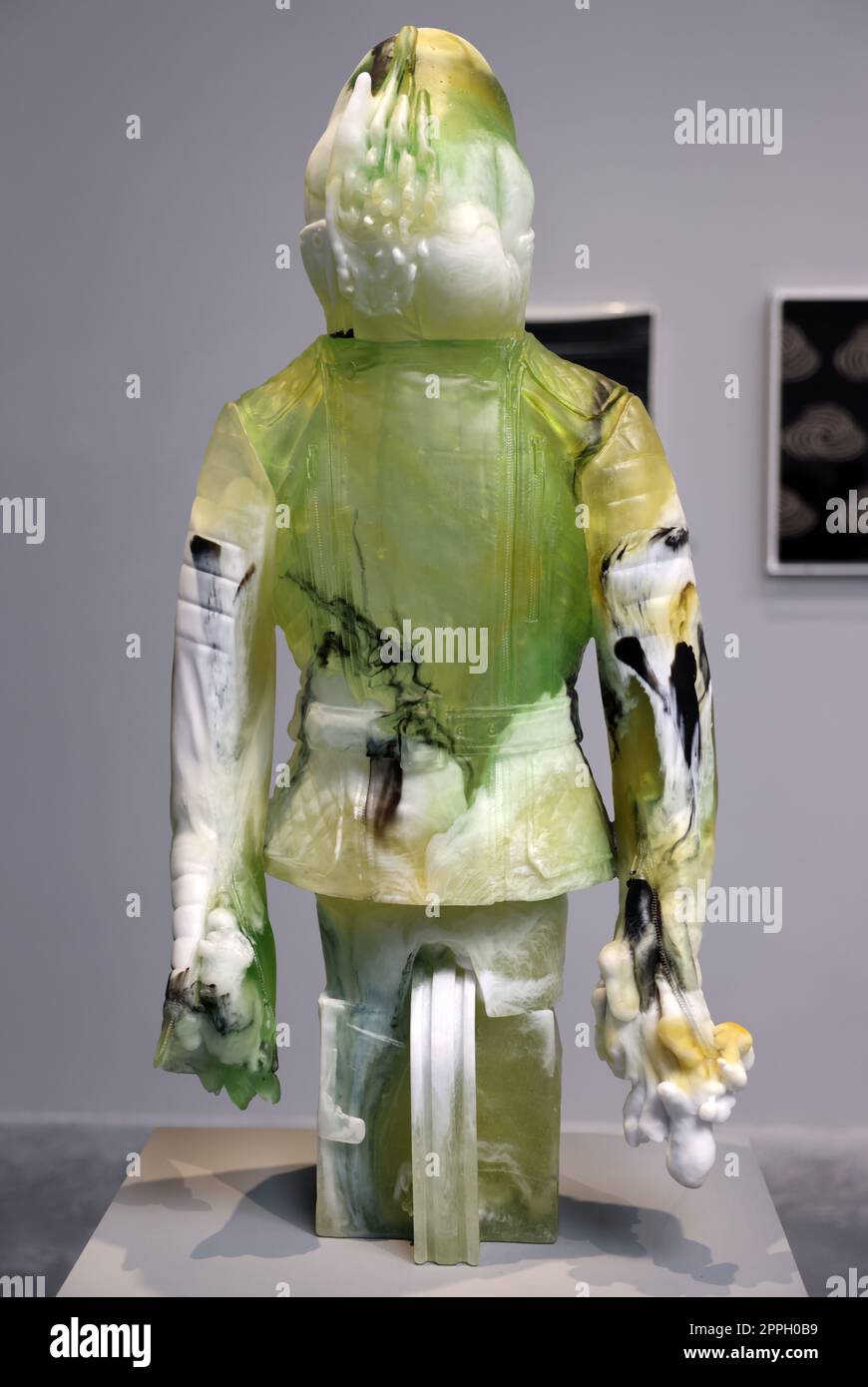 Sculture di Andra Ursuta, un'artista rumena esposta nel Padiglione centrale Foto Stock