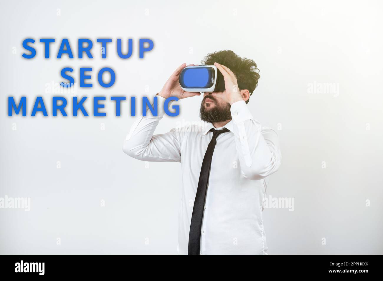 Segno che mostra Startup Seo Marketing. Le foto concettuali attirano lead qualificati mentre il vostro lavoro migliora Foto Stock