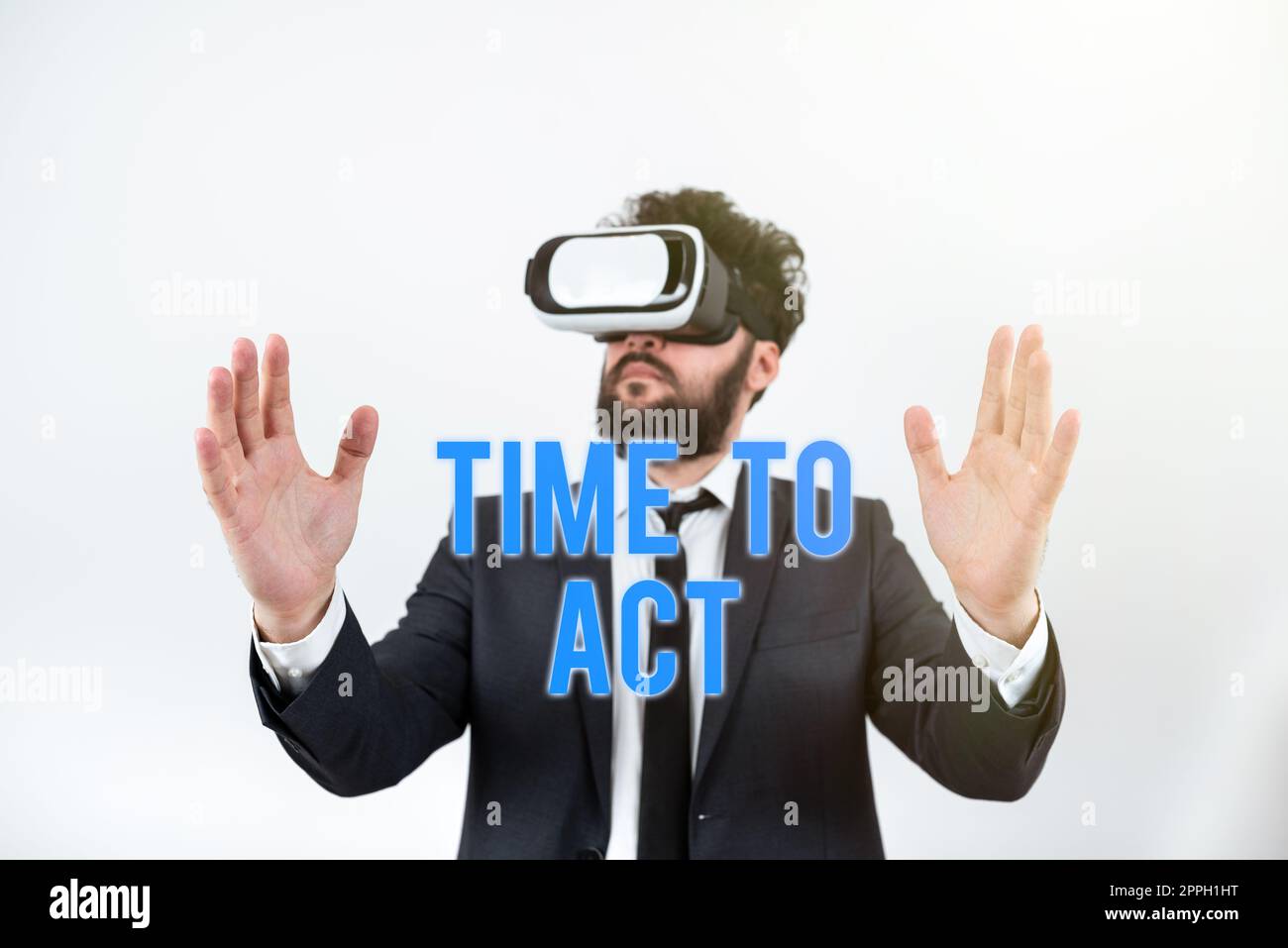 Segno di testo che mostra il tempo di azione. Idea di business farlo ora Risposta immediatamente qualcosa deve essere fatto Foto Stock