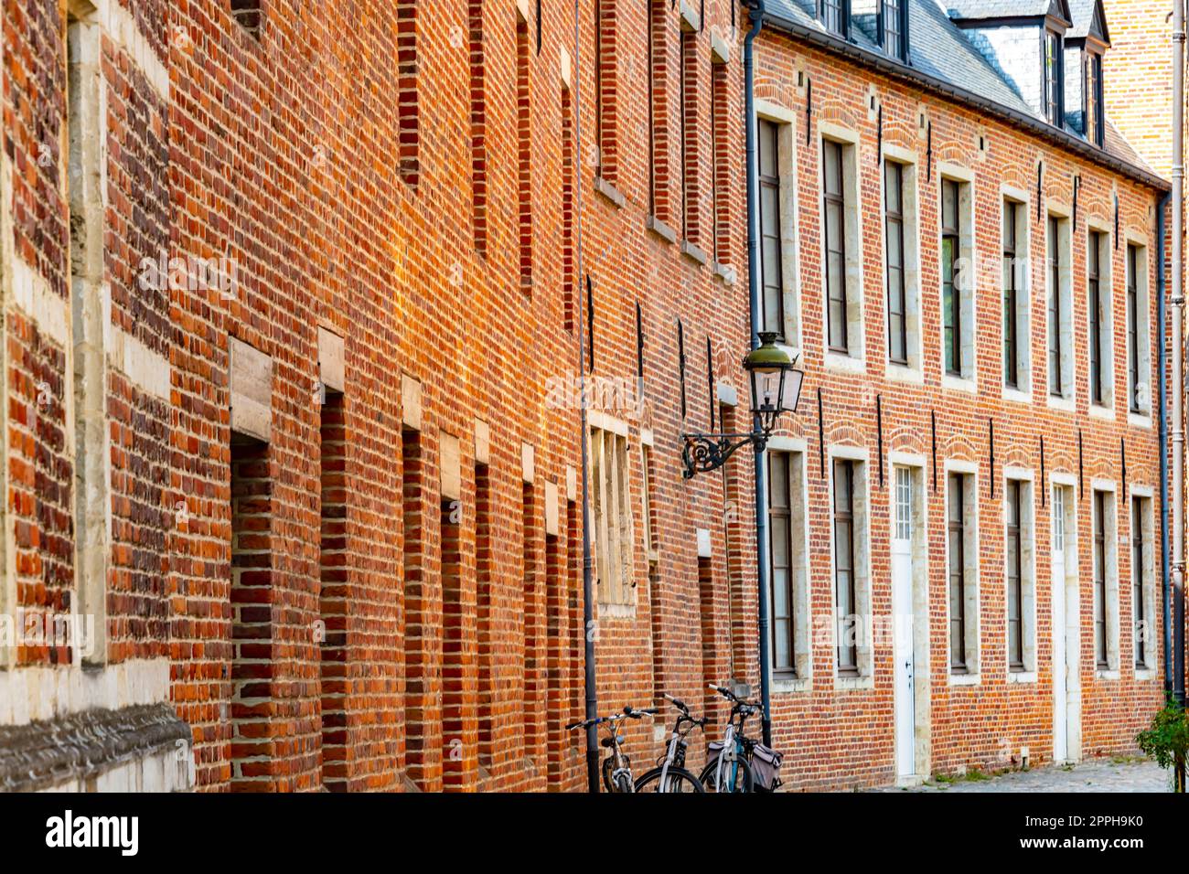 Architettura storica del grande beghinaggio di Lovanio, Belgio Foto Stock