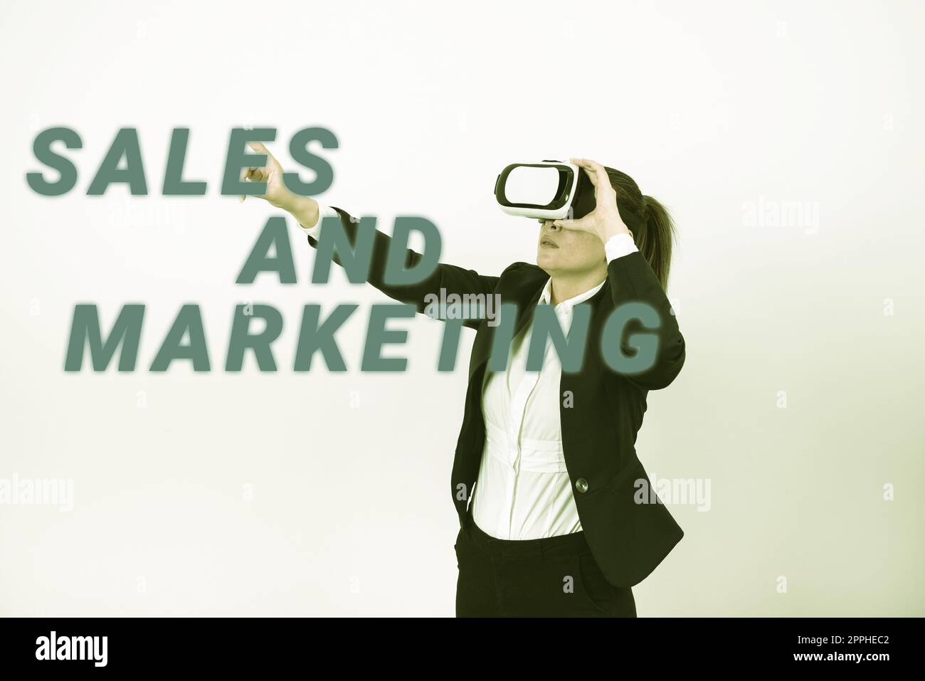 Testo che mostra l'ispirazione Vendite e Marketing. Panoramica aziendale Pubblicità commerciale, promozione e strategia commerciale Foto Stock