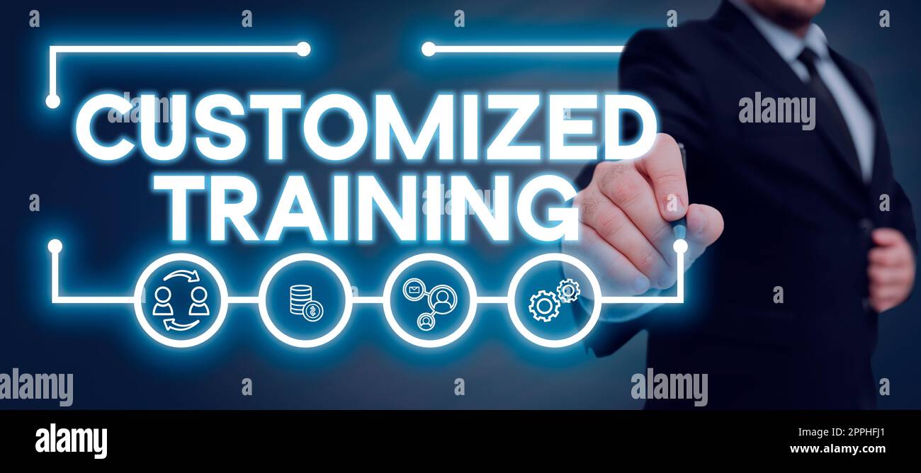 Formazione personalizzata testo calligrafia. Business Concept Online Marketing Delivery Promotional Messages Campaign Man con una penna che punta sui simboli digitali che mostrano idee creative. Foto Stock