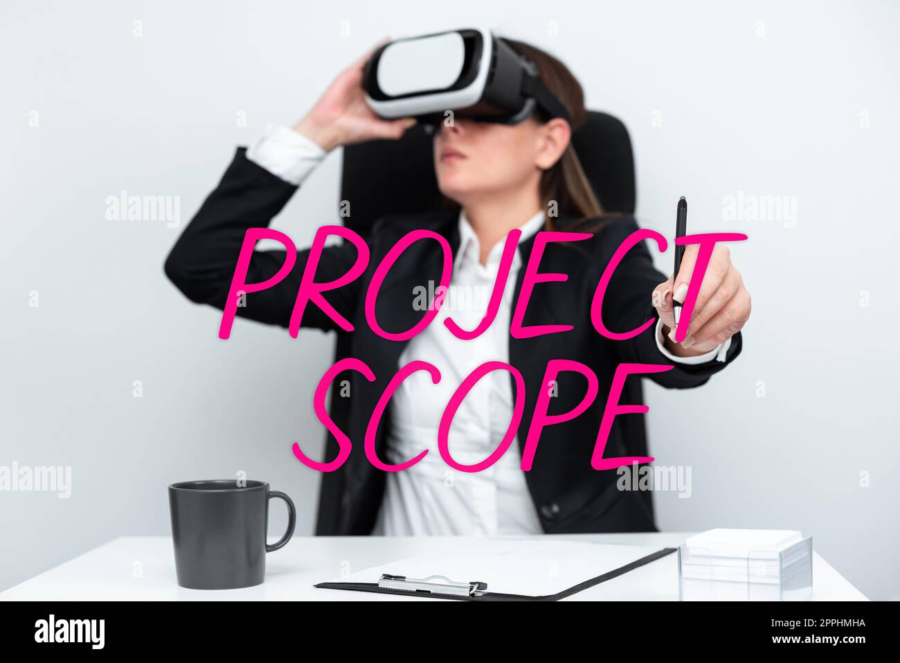 Scrittura visualizzazione testo ambito progetto. Valutazione del concetto Internet degli sforzi di lavoro che uno sviluppo del prodotto richiede per completare Foto Stock