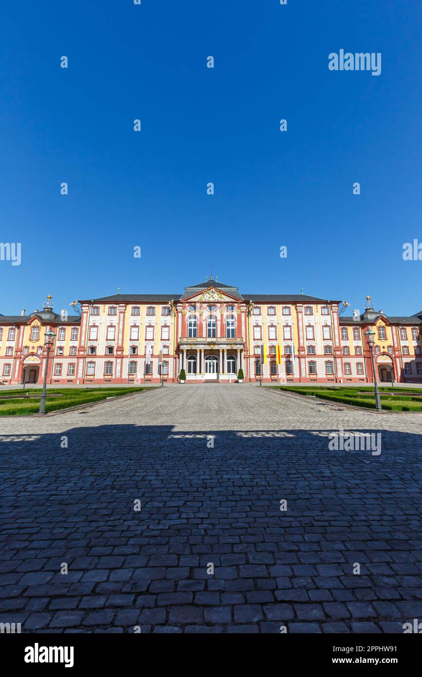 Castello di Bruchsal palazzo barocco architettura ritratto di viaggio in Germania Foto Stock