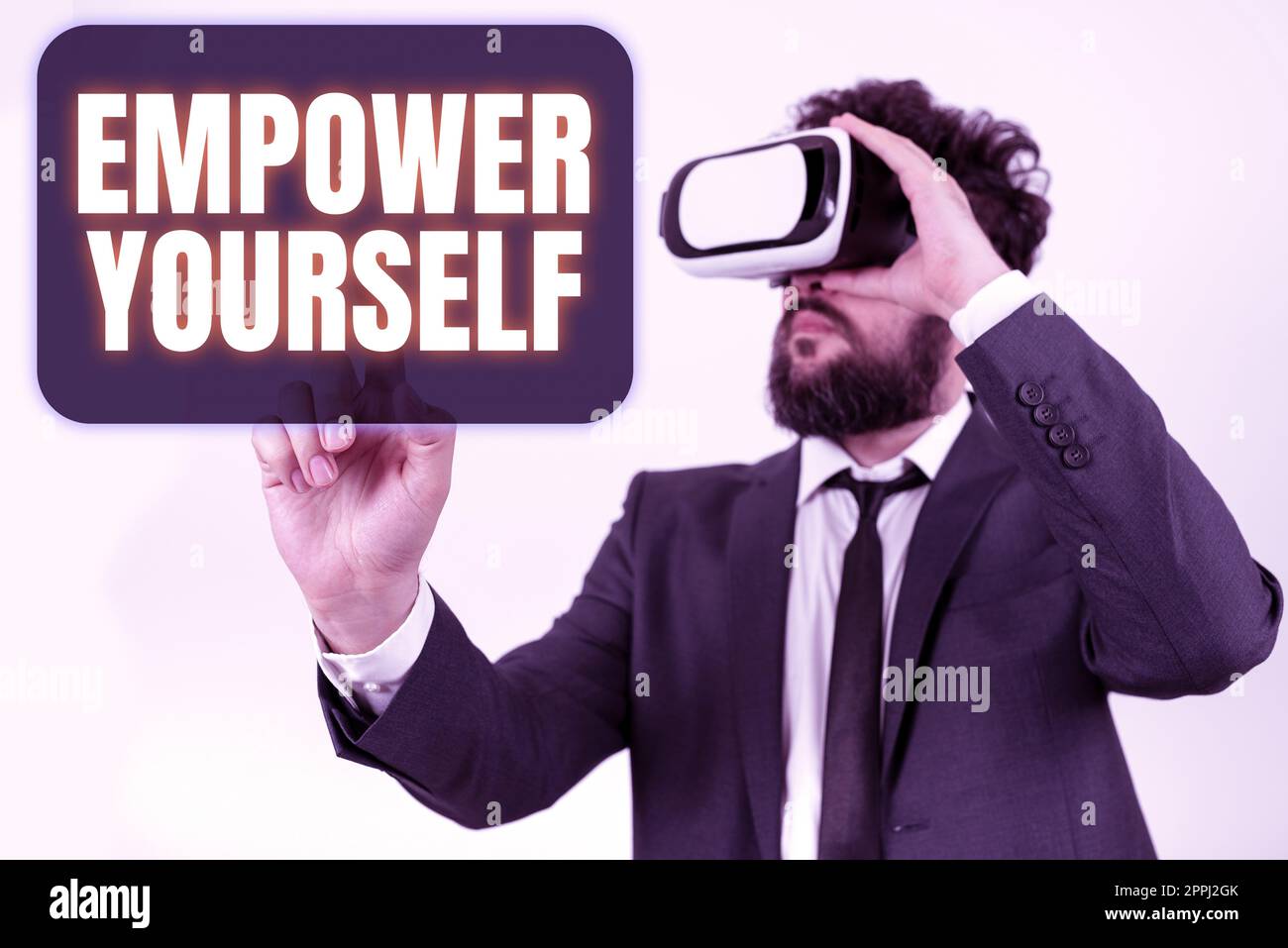 Cartello di testo che mostra Empower Yourself. Concetto di affari che vi dà il potere prendere il controllo del vostro proprio destino Foto Stock