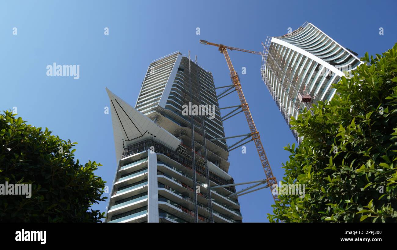 Limassol, Cipro - 09 ottobre 2022:Towers of Trilogy appartamenti cantiere. Cipro Foto Stock