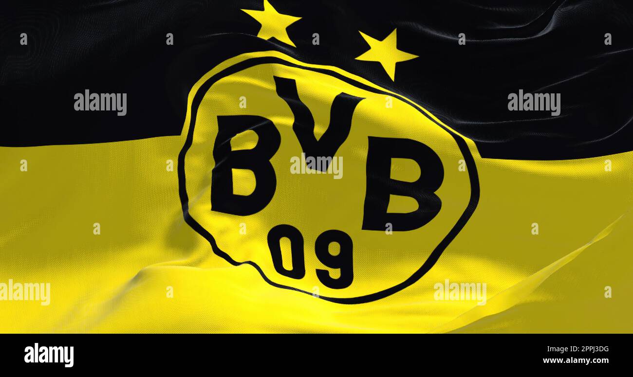 La bandiera di Borussia Dortmund che sventola nel vento. Foto Stock