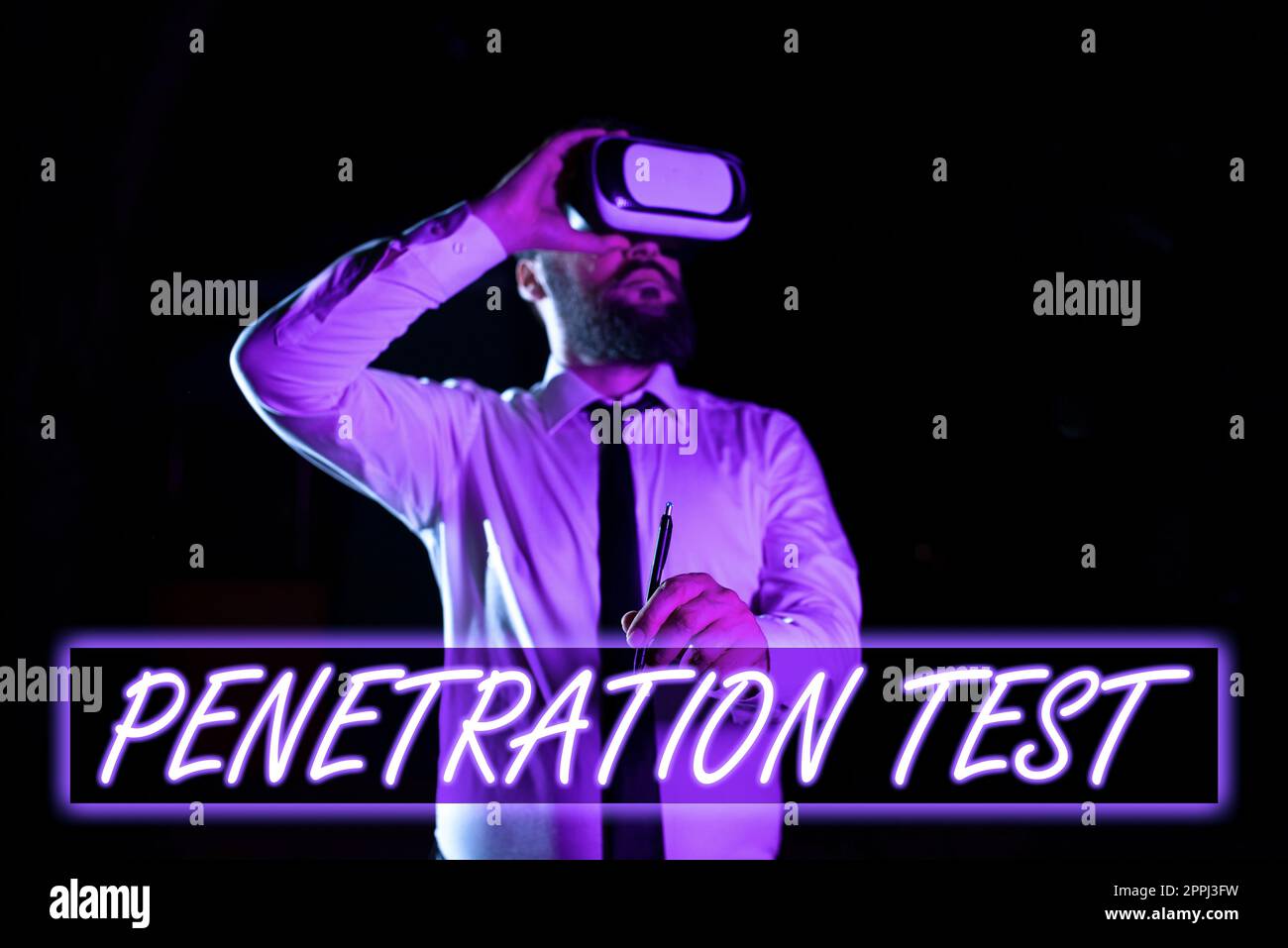 Test di penetrazione del testo nella scrittura a mano. Concetto che significa denaro che una persona tiene in un conto in una banca o simili Foto Stock