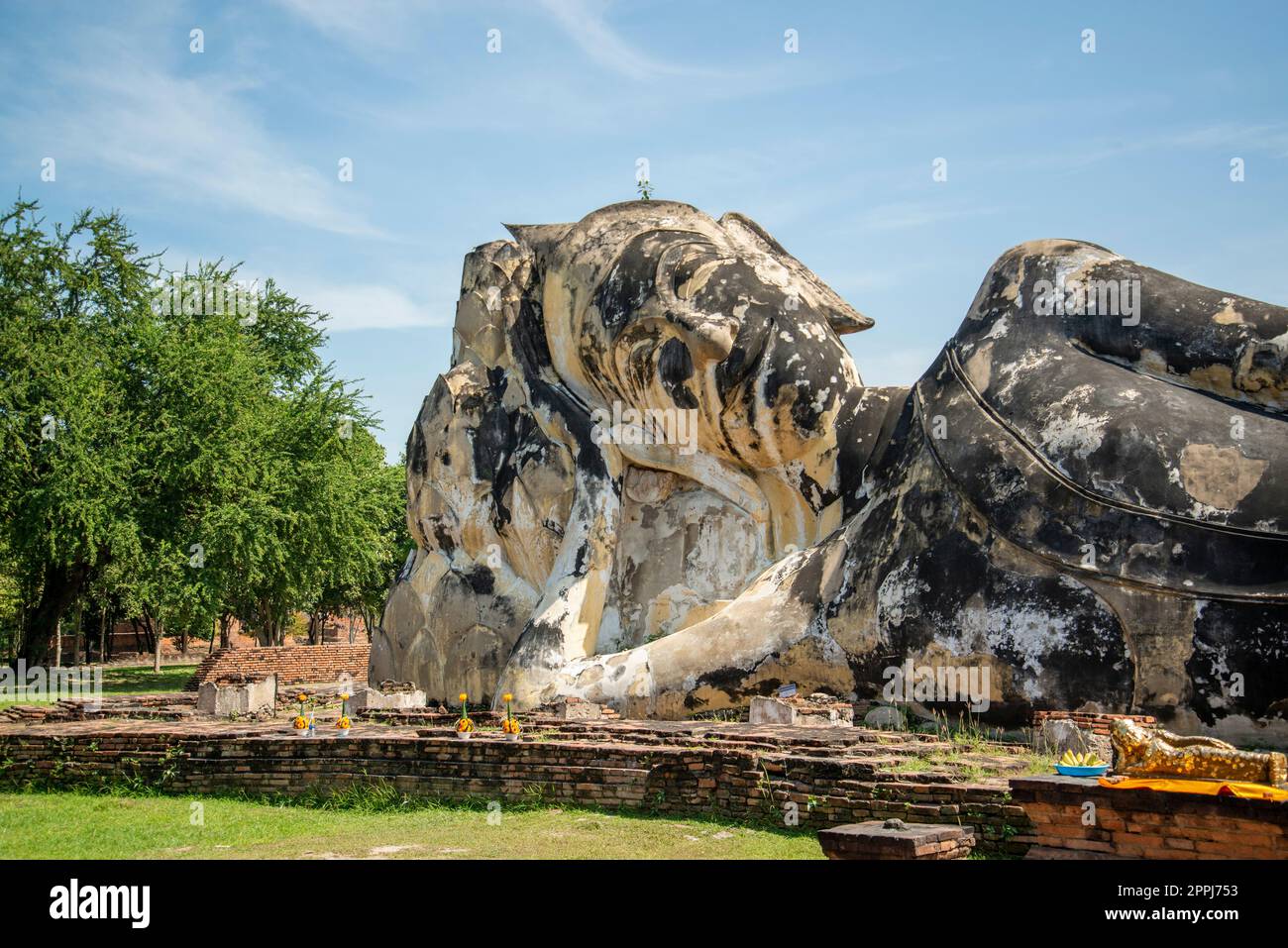 THAILANDIA AYUTTHAYA WAT LOKAYASUTHARAM Foto Stock
