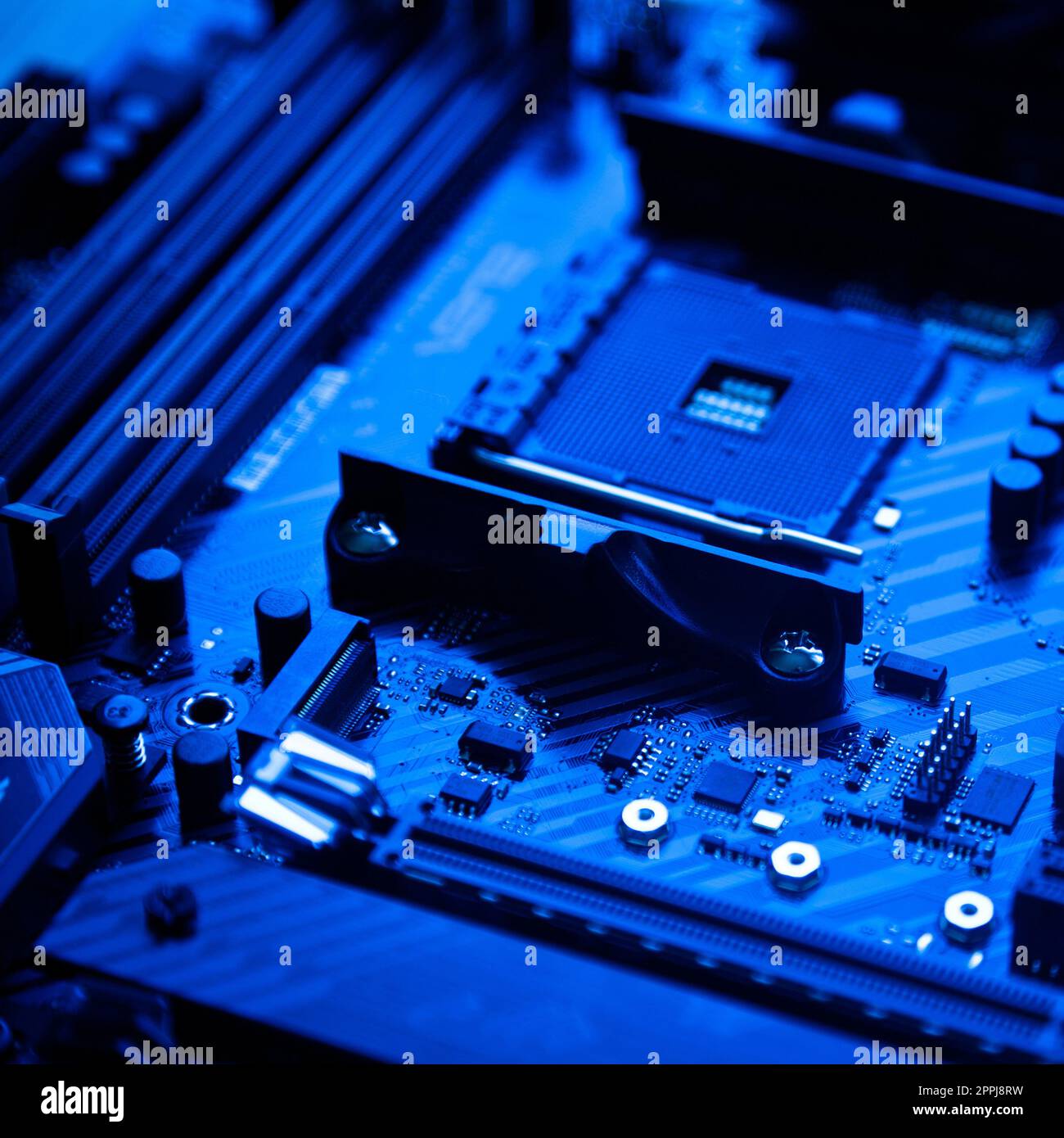 Circuito elettronico di nuova generazione ad elevate prestazioni, potente scheda madre per videogame per computer Foto Stock