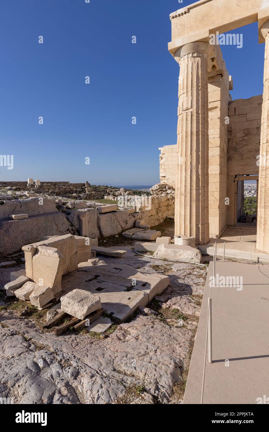 Propilaia, monumentale porta cerimoniale per l'Acropoli di Atene, Grecia Foto Stock