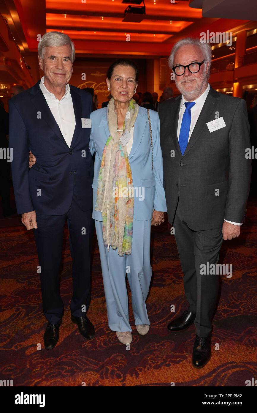 Michael otto,Christl otto,Klaus Schuemann,Blankenese ricevimento di Capodanno 2023 all'Hotel Grand Elysee,Amburgo,13.01.2023 Foto Stock