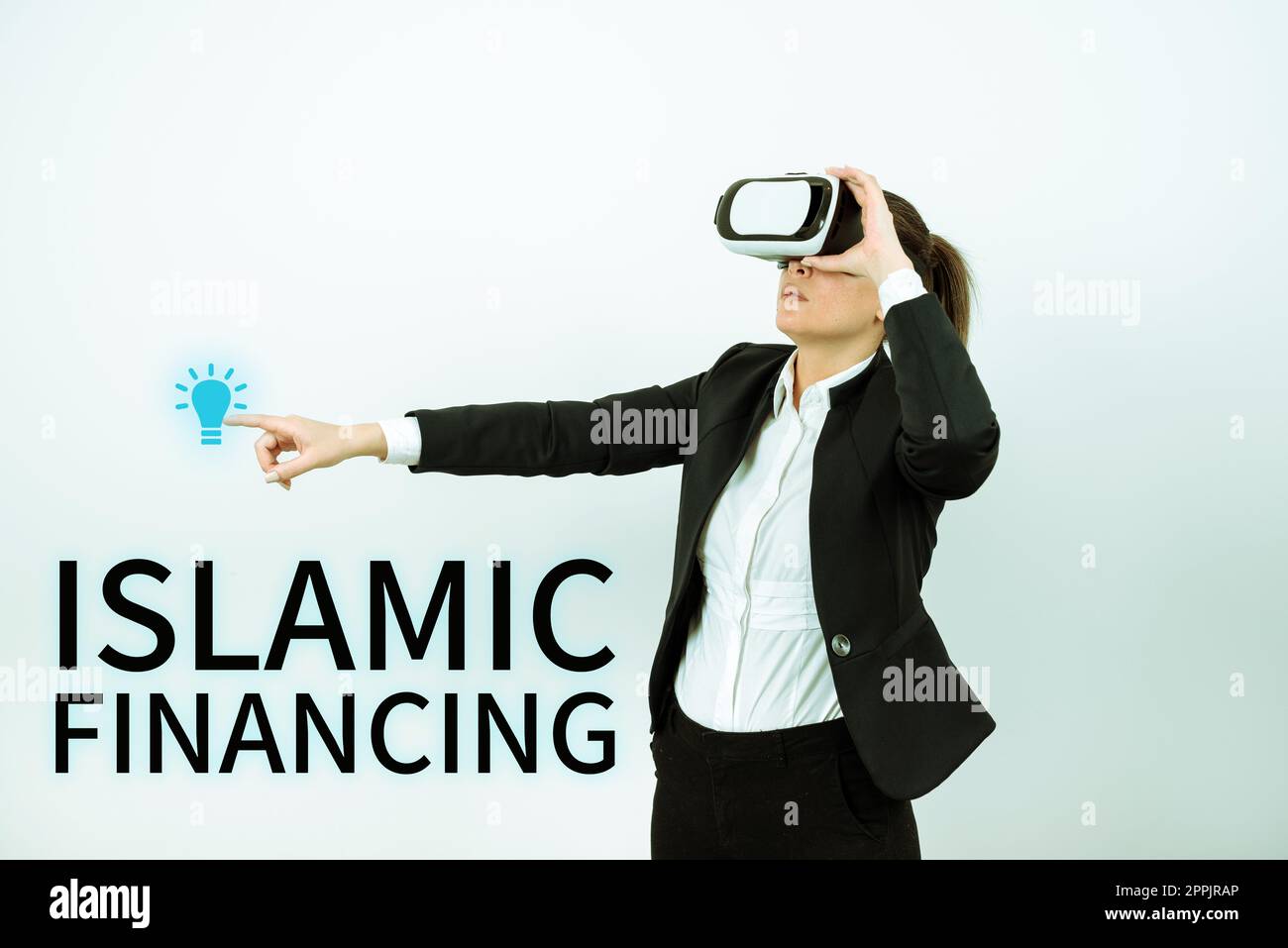 Cartello con il finanziamento islamico. Parola per attività bancaria e investimenti che rispettano la sharia Foto Stock